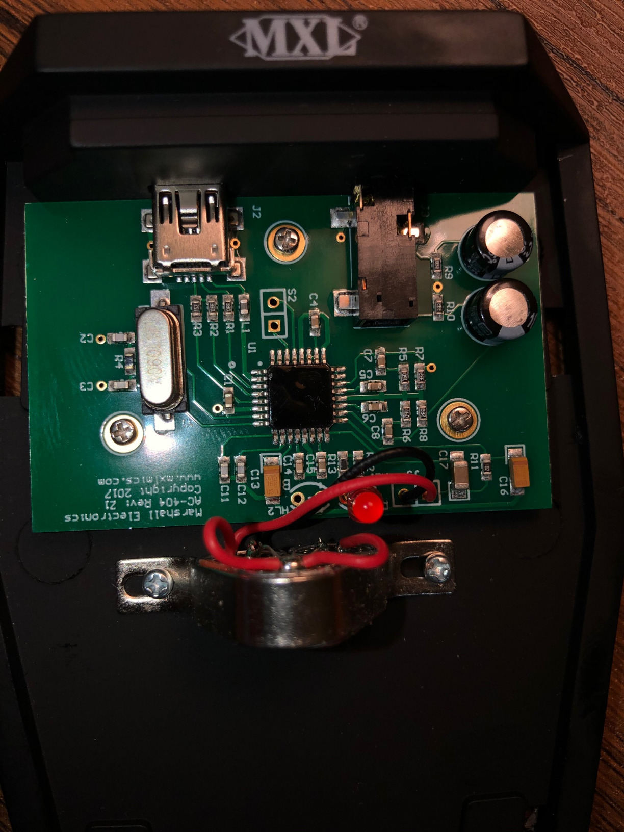 MXL AC-404 USB Boundary Condenser Conferencing Microphone - Black customer photo 2