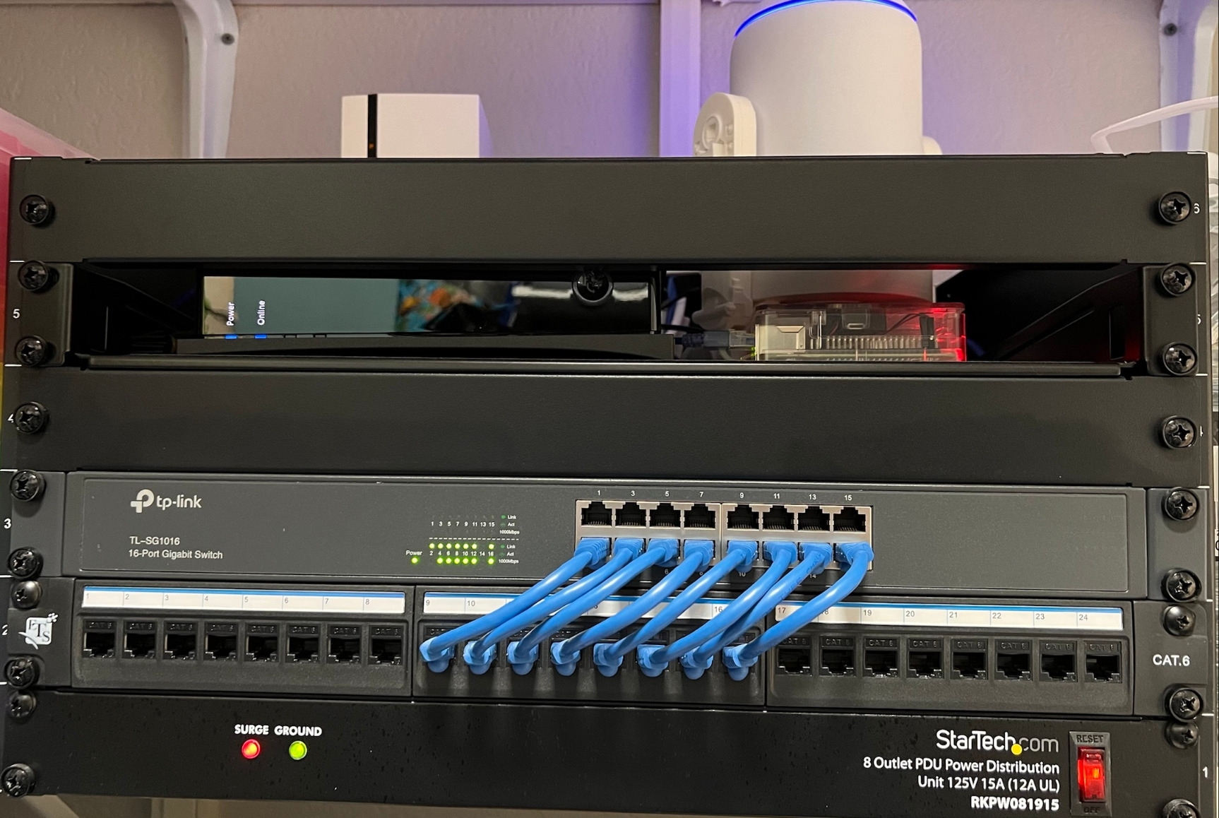 TP-Link TL-SG1016 | 16 Port Gigabit Ethernet Switch | Plug & Play | Sturdy Metal, Shielded Ports, Rackmount, Fanless customer photo 2