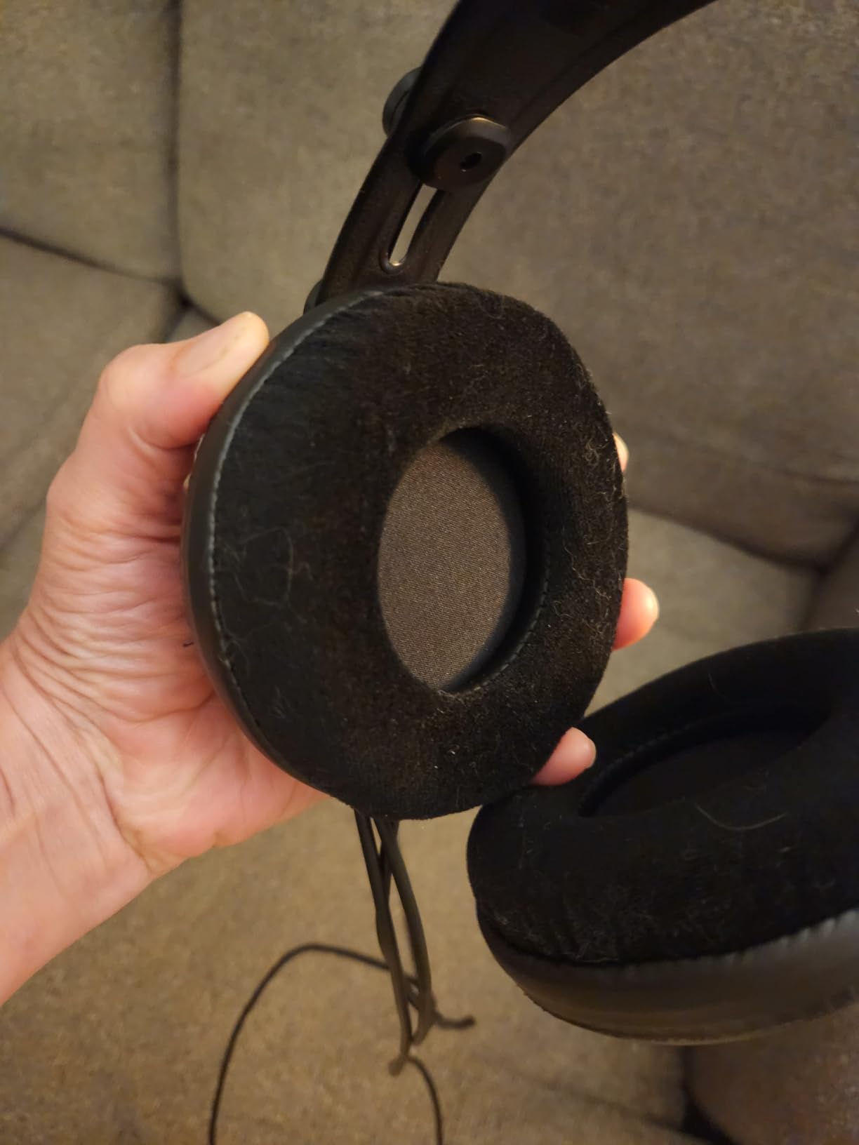 Samson SR850 Professional Studio Reference Headphones customer photo 2