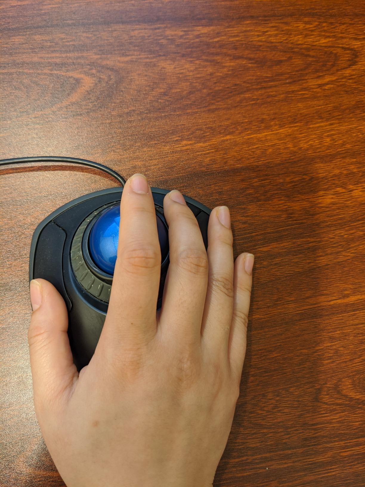 Kensington Orbit Trackball Mouse with Scroll Ring (K72337US), 4 1/2X5 1/2X2 customer photo 2
