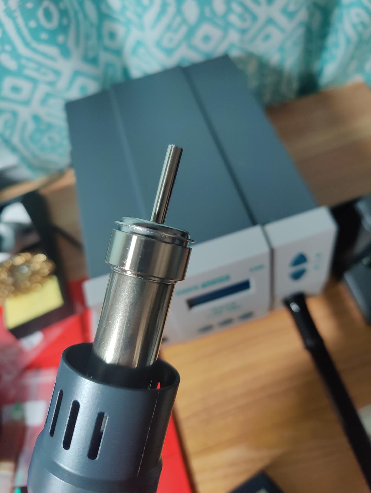 Quick 861DW 1000W Digital Rework Station with LCD Display customer photo 2