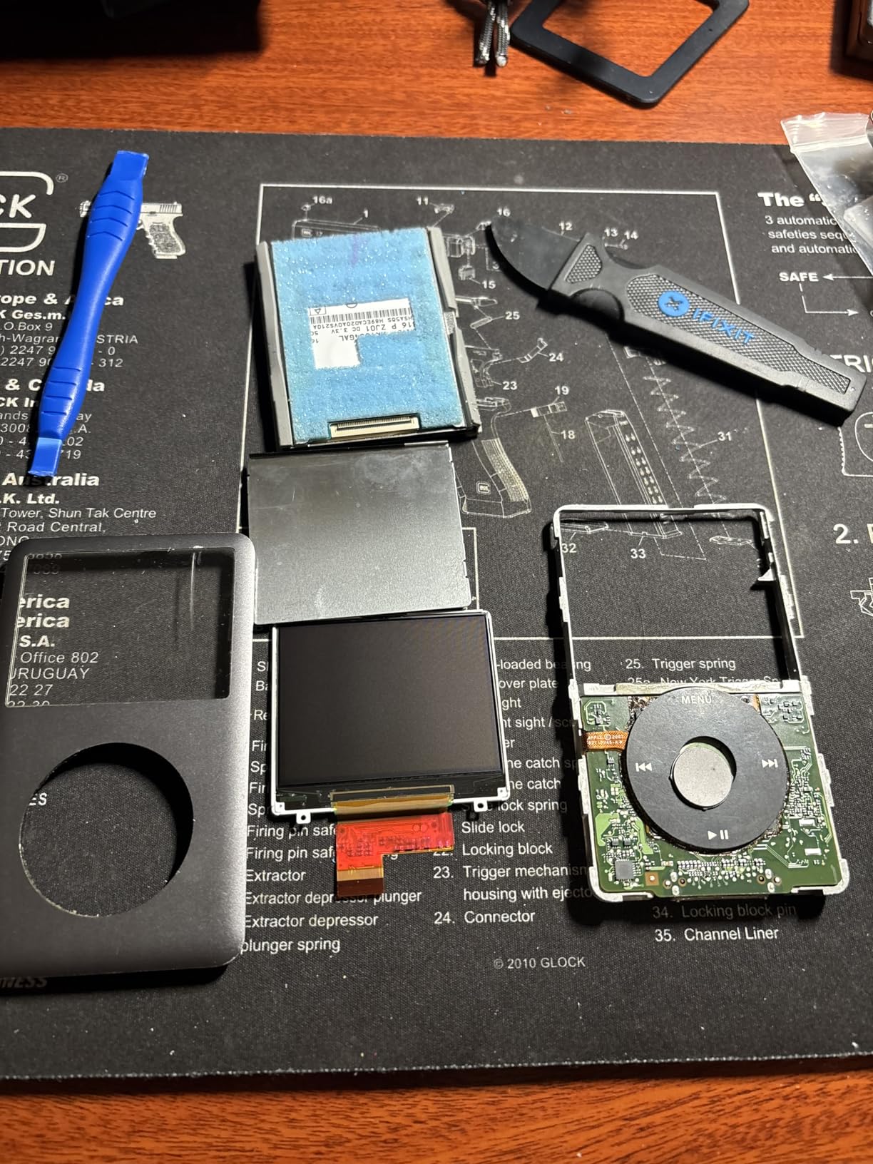 iFixit Jimmy - Ultimate Electronics Prying & Opening Tool customer photo 2