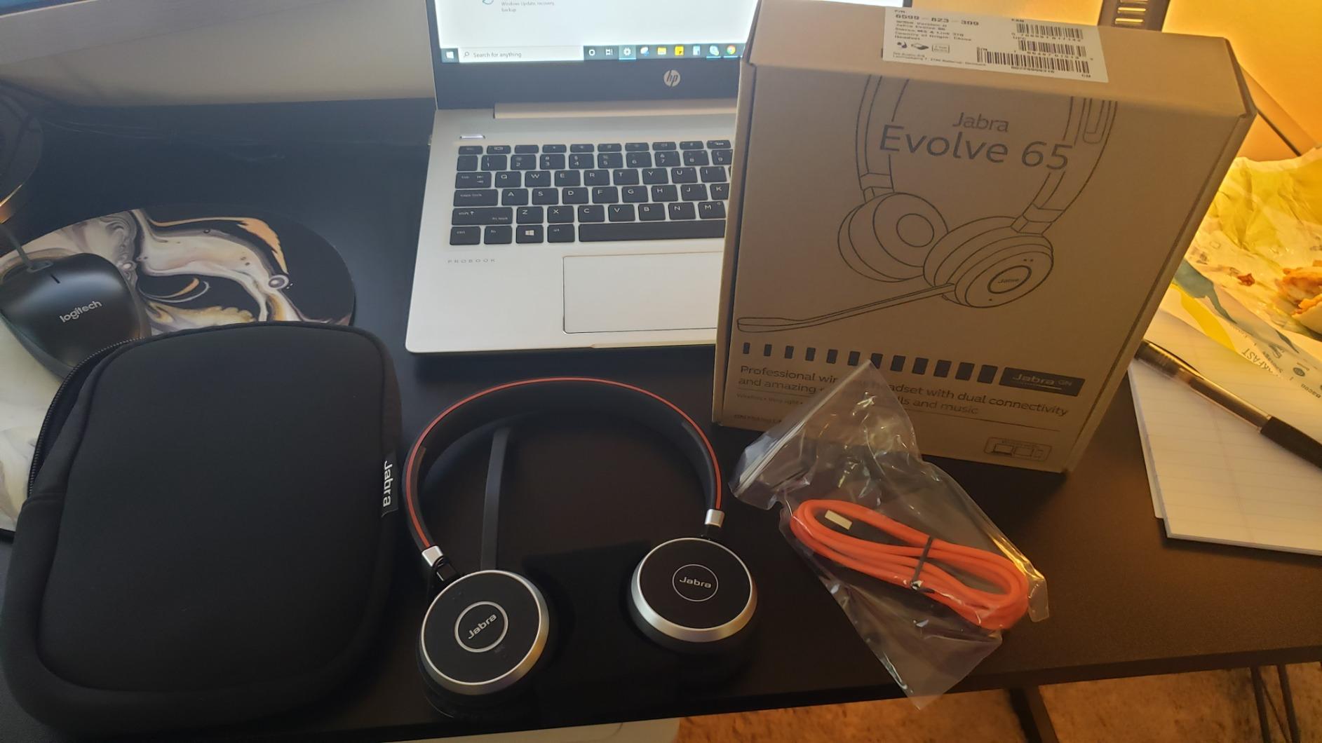 Jabra Evolve 65 MS Wireless Headset, Stereo - Includes Link 370 USB Adapter - Bluetooth Headset with Industry-Leading Wireless Performance, Advanced Noise-Cancelling Microphone, All Day Battery customer photo 1