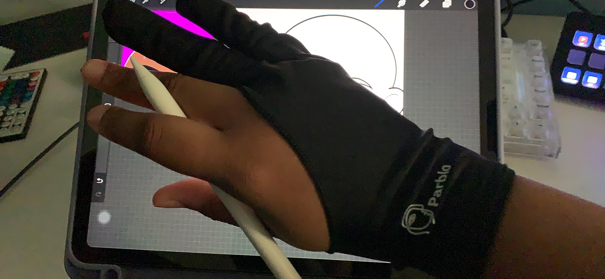 Parblo PR01 Artist Drawing Glove for Drawing Tablet, Fit for Both Right and Left Hand customer photo 1