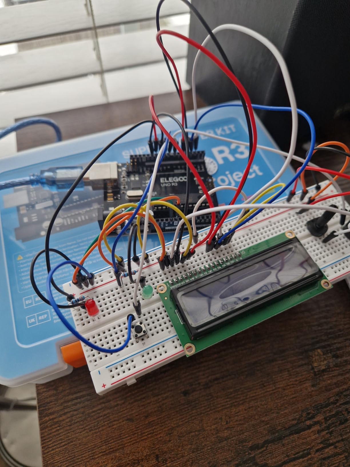 ELEGOO UNO Project Super Starter Kit with Tutorial and UNO R3 Board Compatible with Arduino IDE customer photo 2