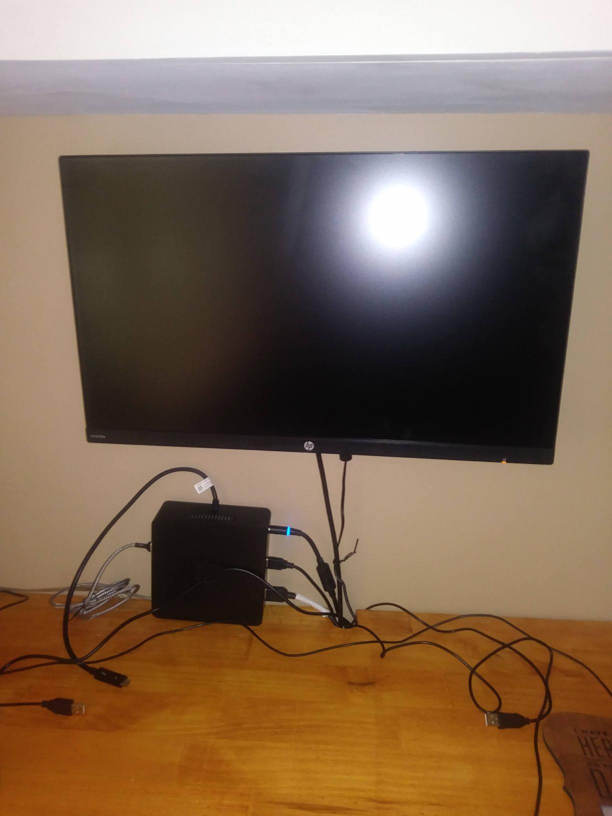 VIVO Full Motion Ultrawide Monitor Wall Mount, Fits Ultra-Wide Screens up to 49 inches and 44 lbs, Tilt and Swivel Arm, Black, MOUNT-VW01M customer photo 1