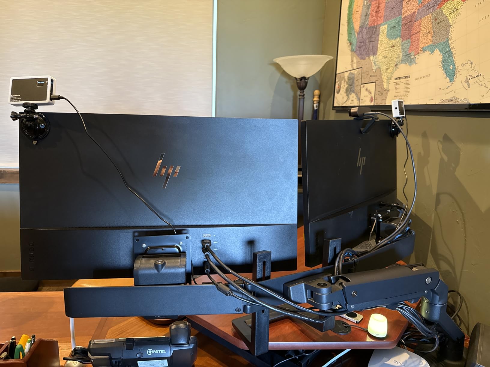 Herman Miller HX Dual Monitor Arm, VESA Desk Mount - for 2 Monitors Up to 32 Inches, 5 to 17.5 lbs Each - Polished Aluminum customer photo 2