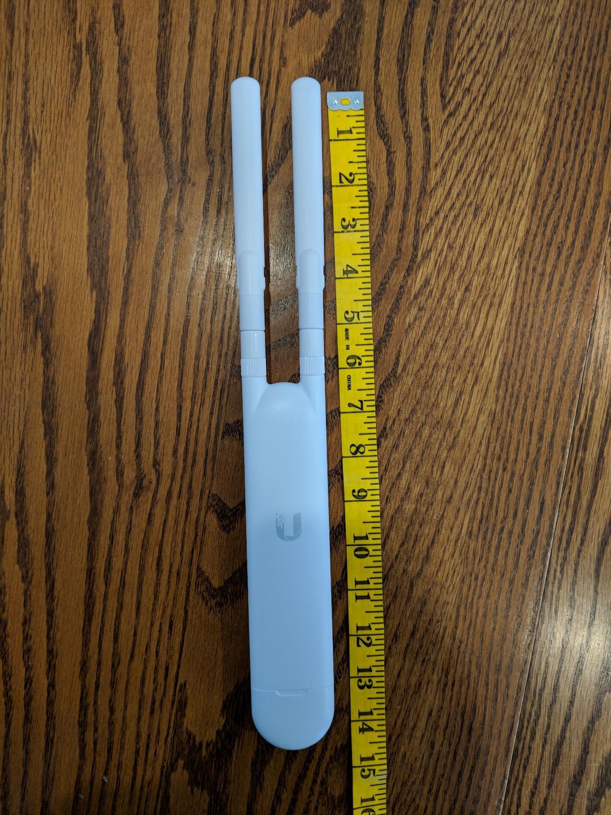 Ubiquiti UAP-AC-M-US Unifi Mesh Access Point, White customer photo 1