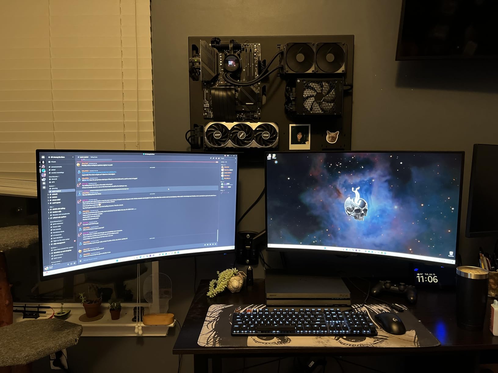 WALI Computer Monitor Wall Mount for 17 to 32 Inch Screens, Single Monitors Mount Holds up to 22lbs, Fully Adjustable Gas Spring Wall Mount Monitor Arm, 75x75/100x100mm VESA Mount (GSWM001), Black customer photo 2