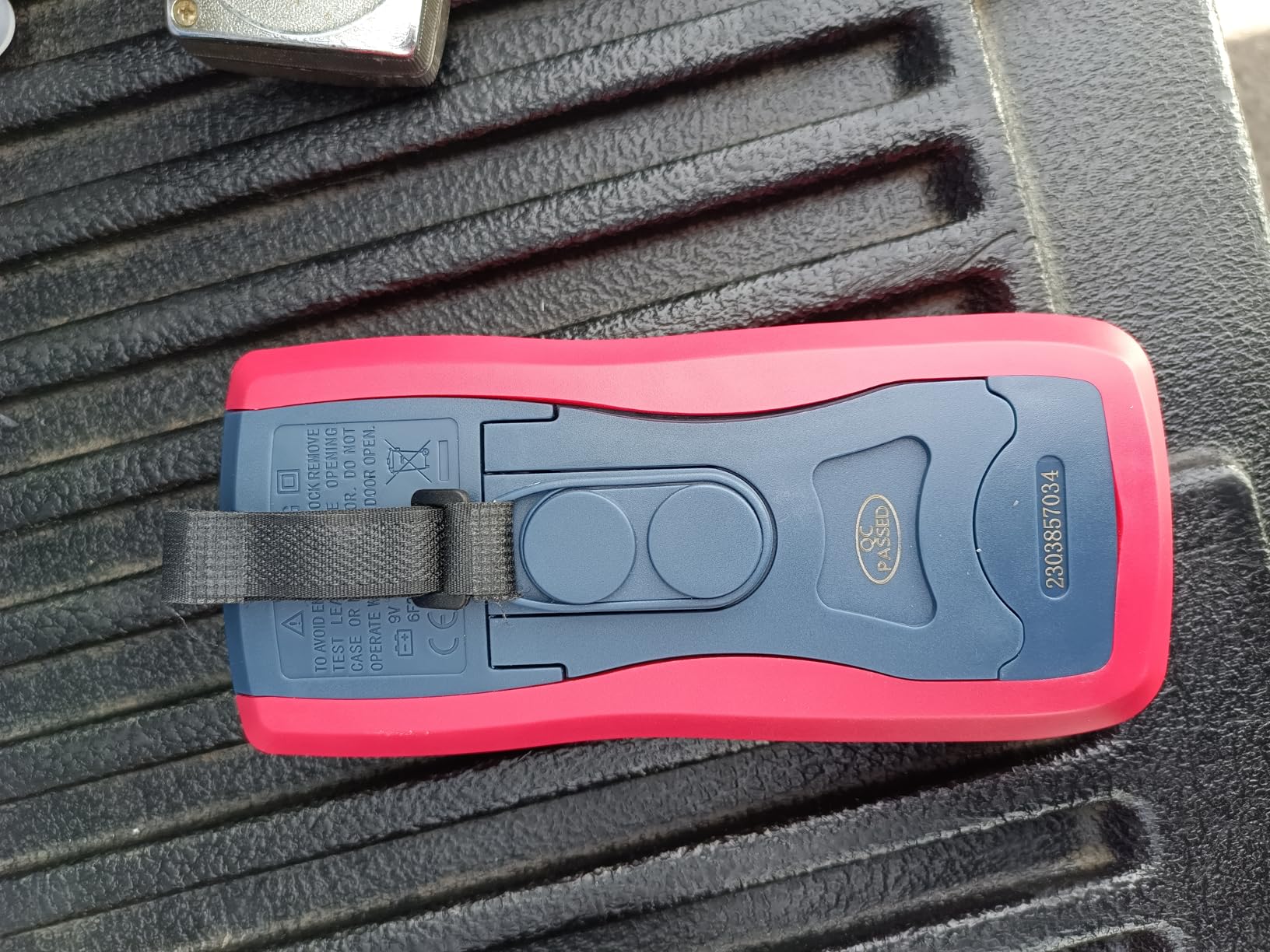 AstroAI Digital Multimeter and Analyzer TRMS 6000 Counts Volt Meter Ohmmeter Auto-Ranging Tester; Accurately Measures Voltage Current Resistance Diodes Continuity Duty-Cycle Capacitance Temperature customer photo 1