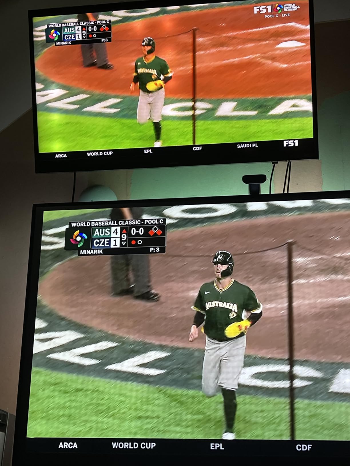 avedio links HDMI Splitter 1 in 2 Out [w/ 4 Ft Hdmi Cable]Not for Extended Display-Mirror Same Screen Only, 4K 1x2 HDMI Splitter 1 to 2 for 3D 1080P@60Hz customer photo 2