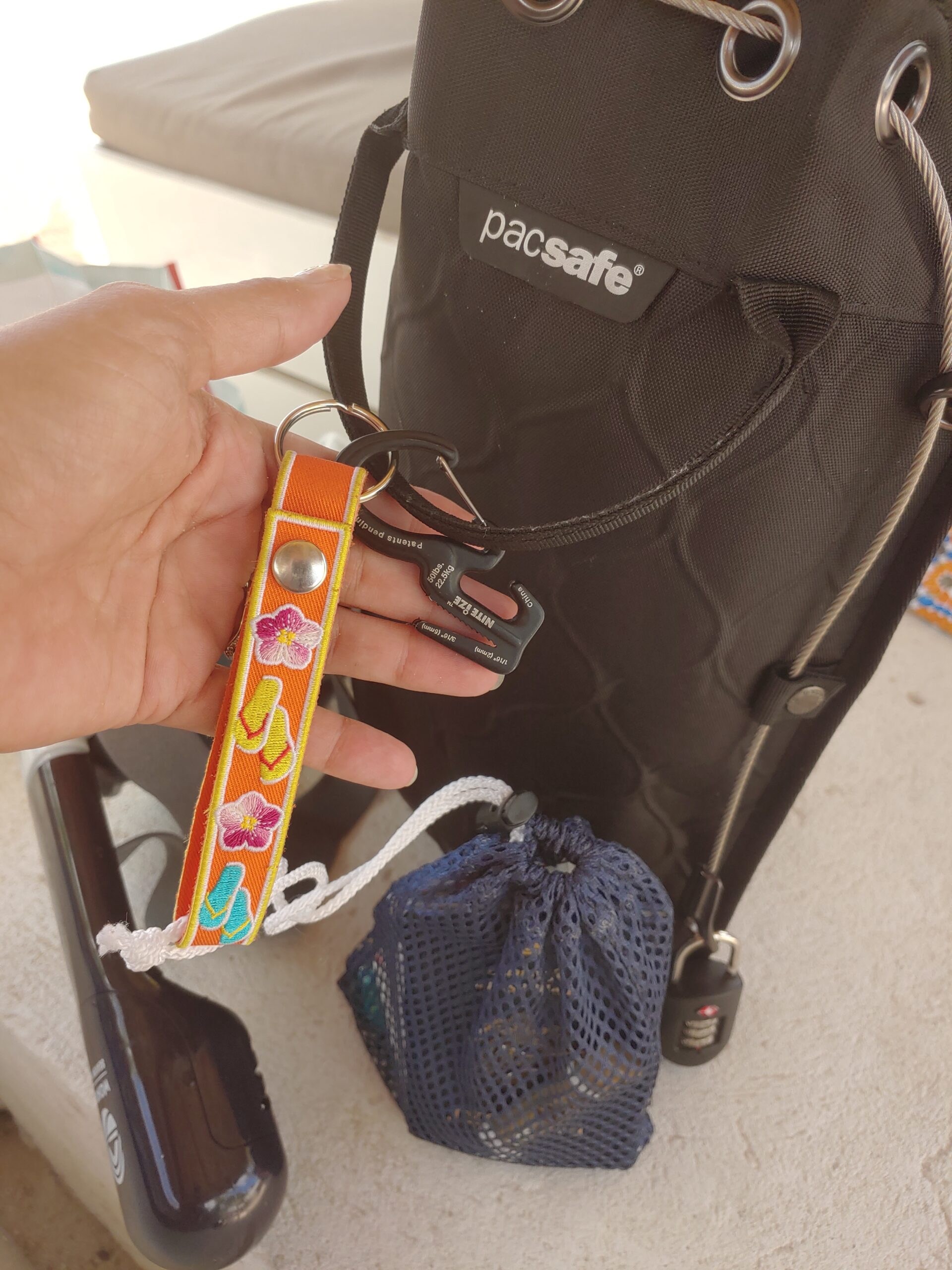 Pacsafe Travelsafe GII 5 Liter Portable Safe (Black) customer photo 2