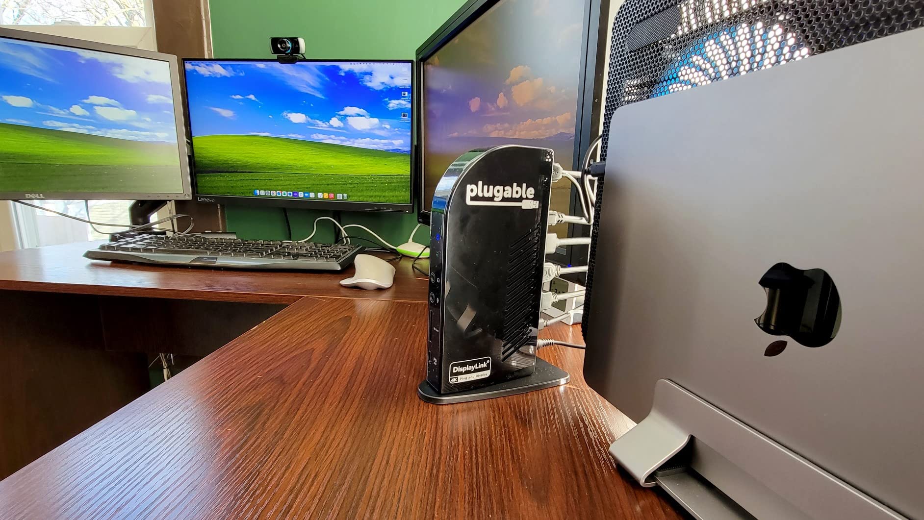 Plugable 13-in-1 USB C Docking Station 4K Triple Monitor with 100W Power Delivery | USB C Dock for Windows, Mac, ChromeOS, Thunderbolt | Driver Required | 3X HDMI and 3X DisplayPort (UD-ULTC4K) customer photo 2