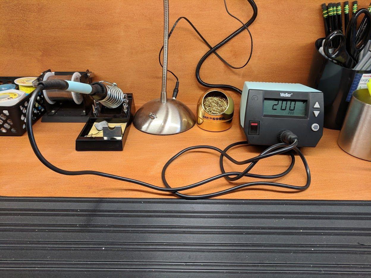 Weller 70 Watt Digital Soldering Station | WE1010NA customer photo 1