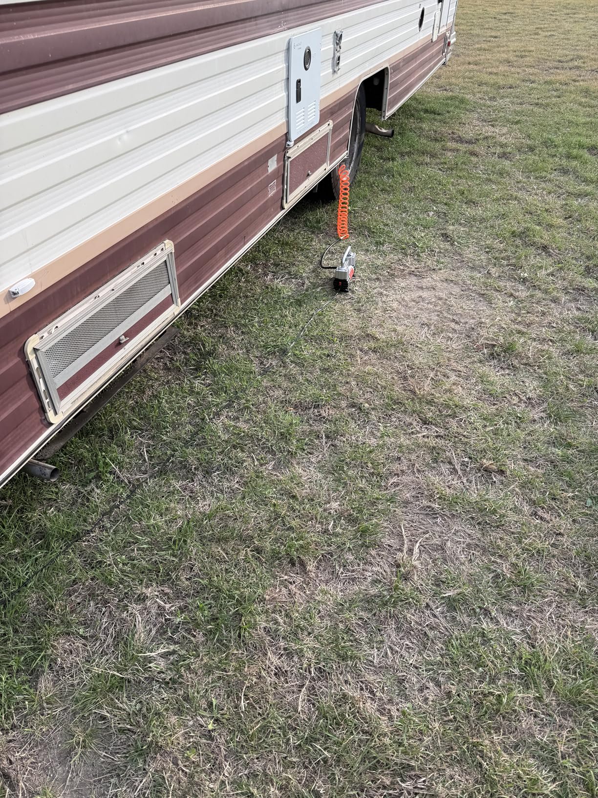 GSPSCN 6X Faster Inflation Tire Inflator Heavy Duty Double Cylinders with Portable Bag- Car Accessories，Metal 12V Air Compressor Pump 150PSI with Adapter for Car, Truck, SUV Tires, Dinghy, Air Bed customer photo 1