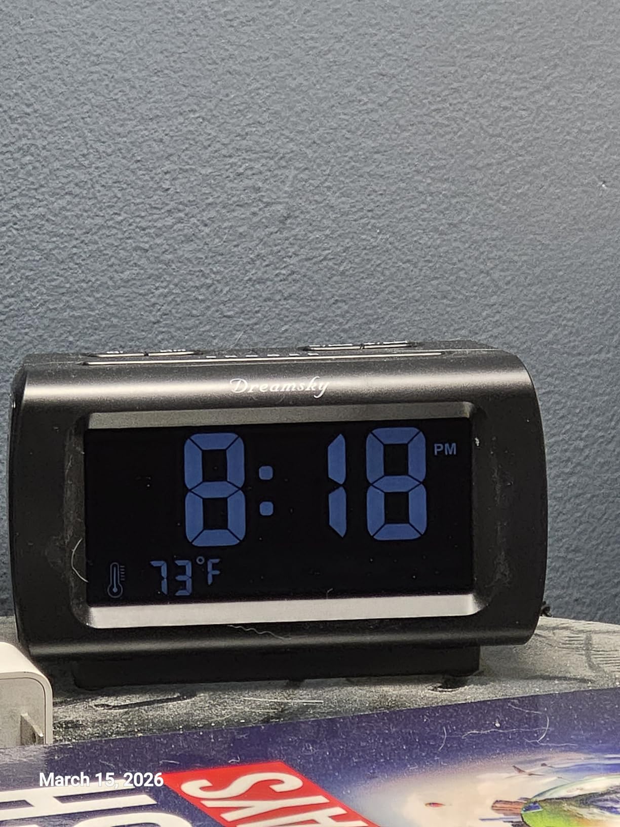 DreamSky Alarm Clock Radios for Bedrooms with Battery Backup, Large Big Numbers with Dimmer Wheel, USB Port, Bedside Digital FM Radio with Sleep Timer, Temperature, Adjustable Volume, Snooze customer photo 2