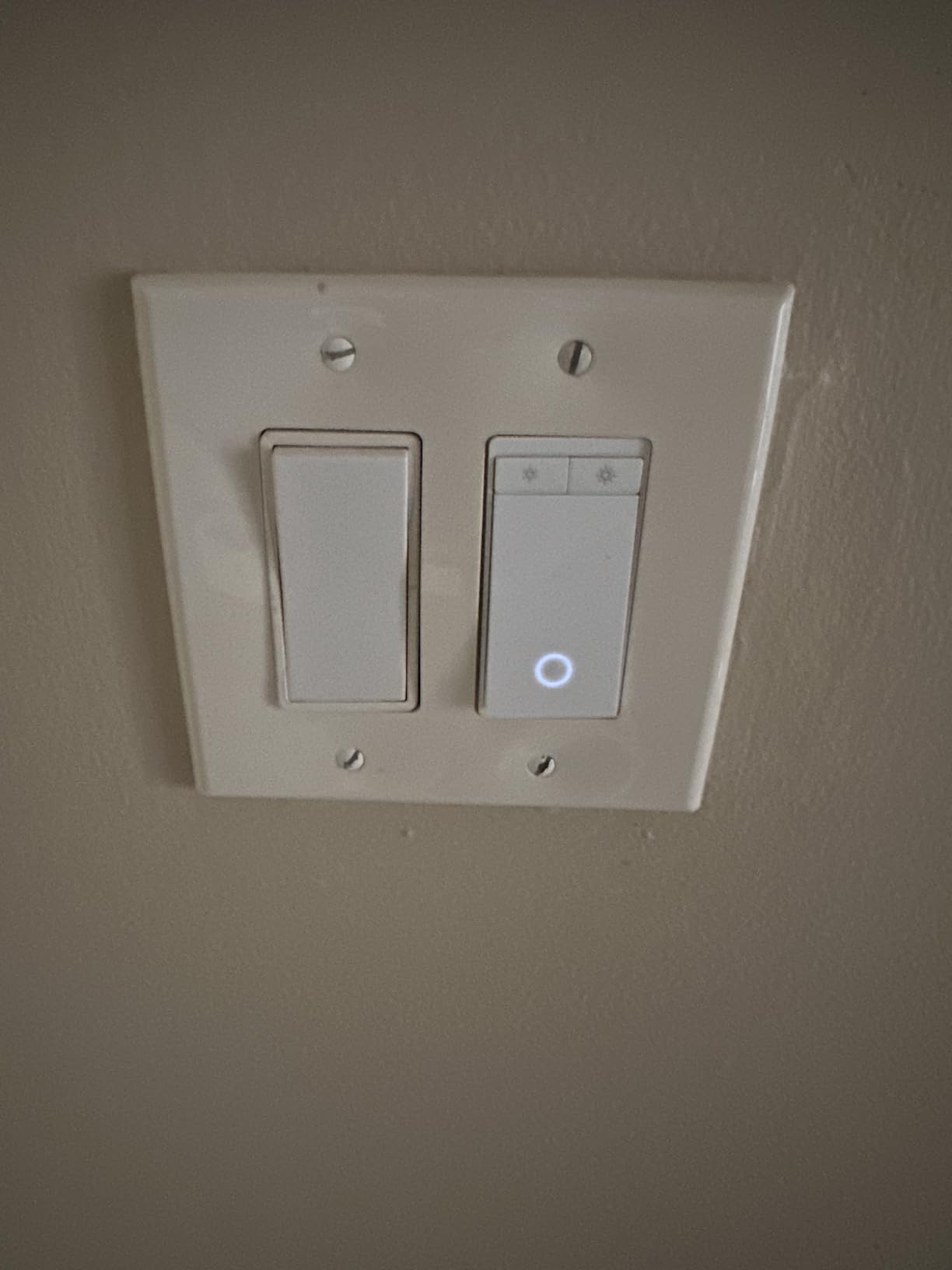 Kasa Smart Dimmer Switch HS220, Single Pole, Needs Neutral Wire, 2.4GHz Wi-Fi Light Switch Works with Alexa and Google Home customer photo 1