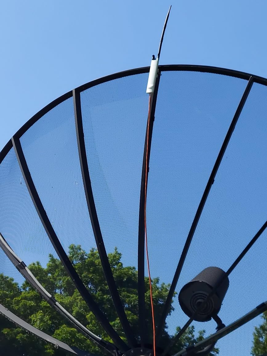 TP-Link EAP110-Outdoor V3, Omada N300 Wireless Outdoor Access Point, WiFi Coverage Up To 200 Meters, Passive PoE W/ Free PoE Injector, SDN Integrated, Cloud Access & Omada App, White customer photo 2