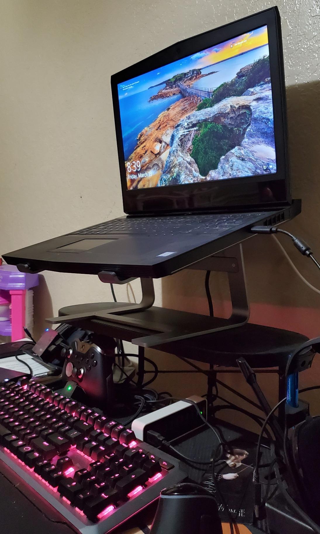 Macally Aluminum Laptop Stand for Desk - Works with All MacBook/Pro/Air & Laptops Between 10