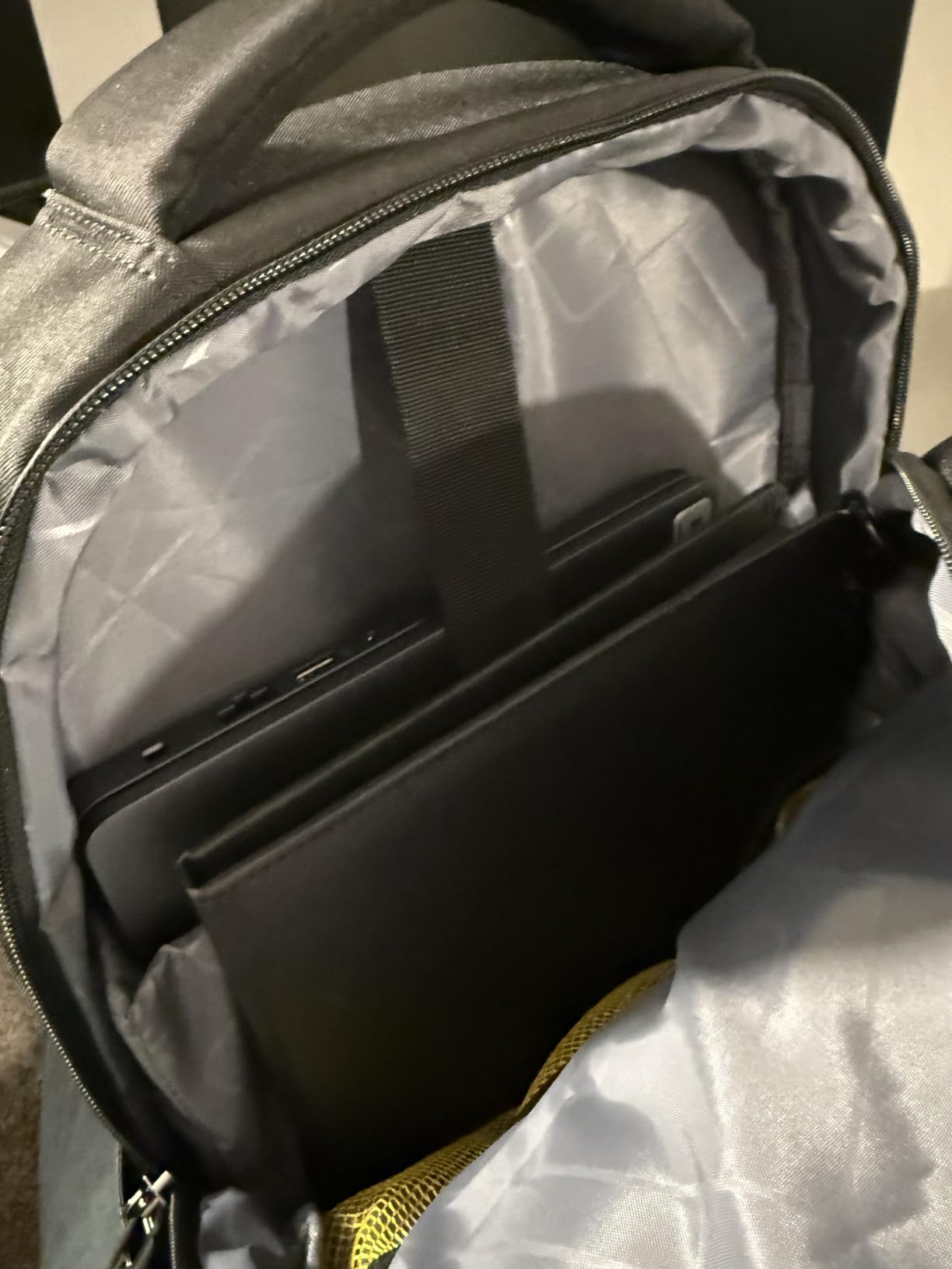 Volher Laptop Backpack,Business Travel Anti Theft Slim Durable Laptops Backpack,Water Resistant College Computer Bag for Women & Men Fits 15.6 Inch Laptop and Notebook - Black customer photo 1