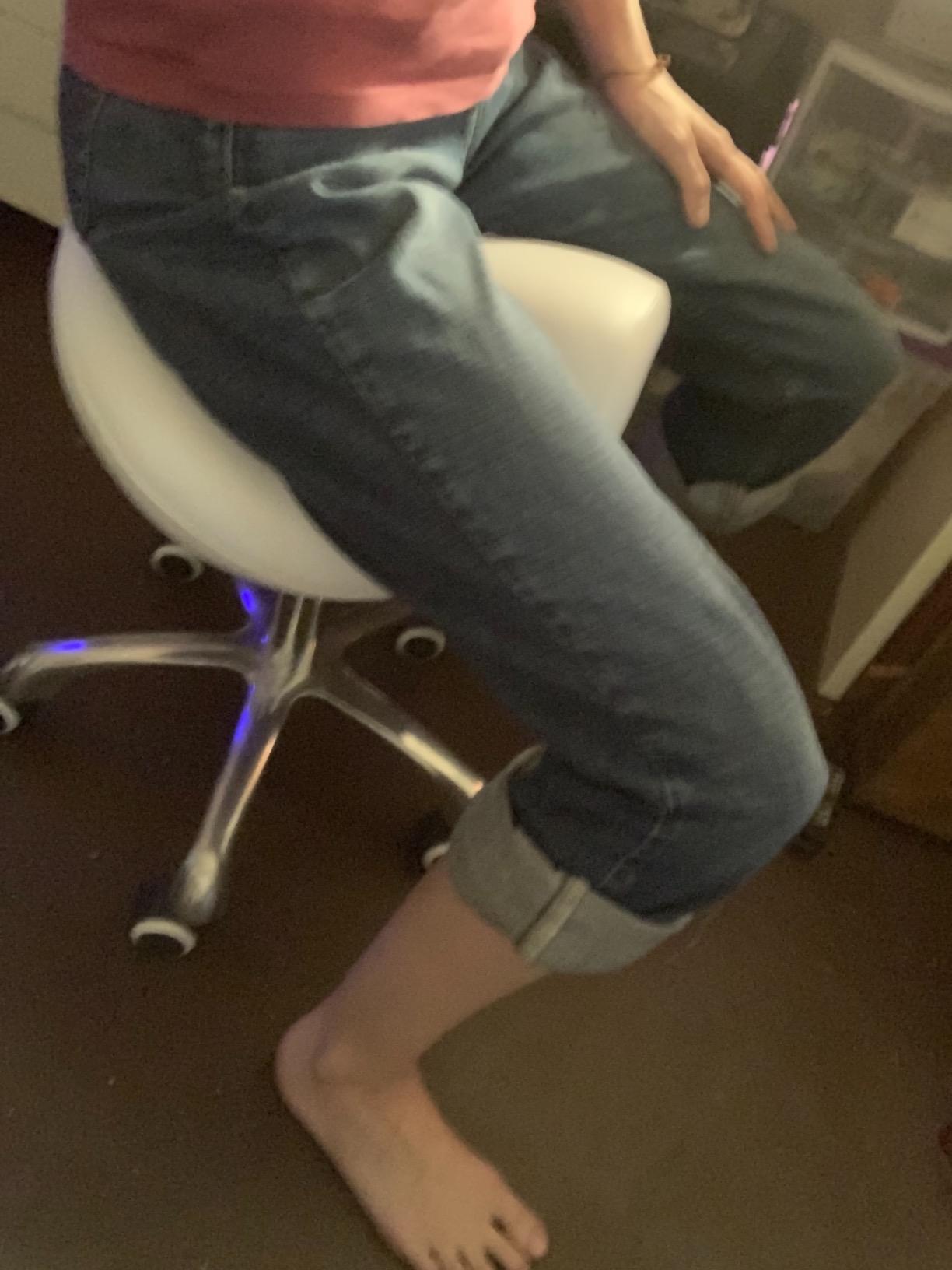 Antlu Saddle Stool Rolling Chair for Medical Massage Salon Kitchen Spa Drafting, Adjustable Hydraulic Stool with Wheels (Without Backrest, Black) customer photo 1