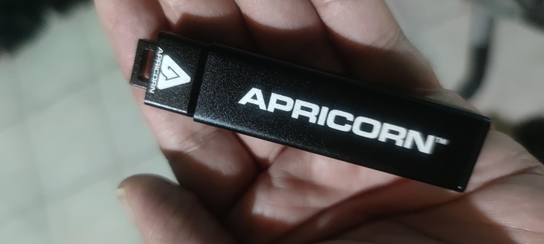 Apricorn Aegis Secure Key 3 NX 4GB 256-Bit Encrypted FIPS 140-2 Level 3 Validated Secure USB 3.0 Flash Drive, ASK3-NX-4GB, black customer photo 1