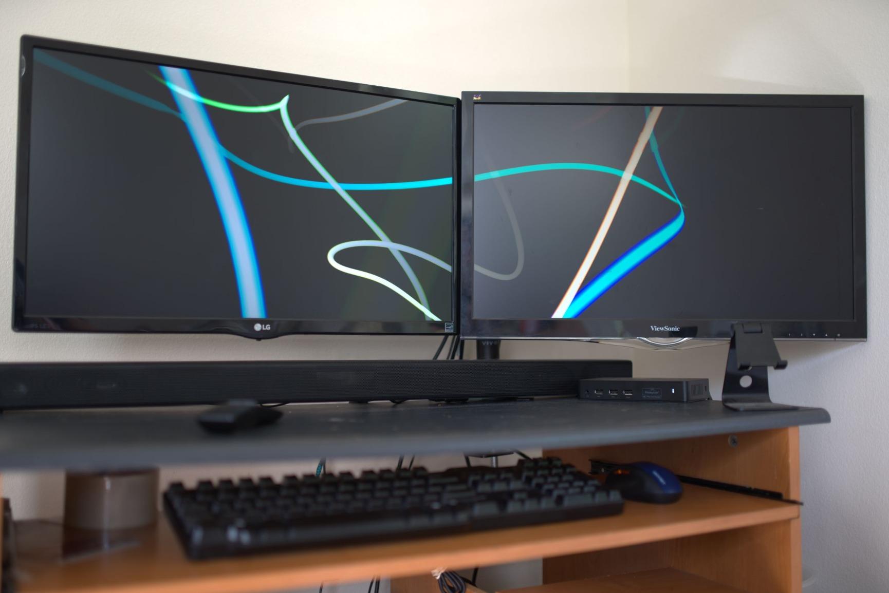 VIVO Heavy Duty Desk Clamp for Monitor Mount Desk Stand, No Scratch Universal Replacement C-clamp, Tabletop Surfaces up to 3.25 inches, Easy Install, Black, PT-SD-CP01A customer photo 1