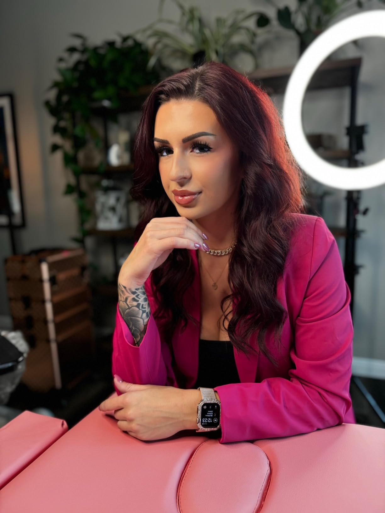 NEEWER 20 inch LED Ring Light Kit with Tripod Stand and Phone Holder Compatible with iPhone, Ringlight for Makeup YouTube Video Recording Selfie Studio Streaming Makeup Barber Lash Salon Lighting customer photo 1