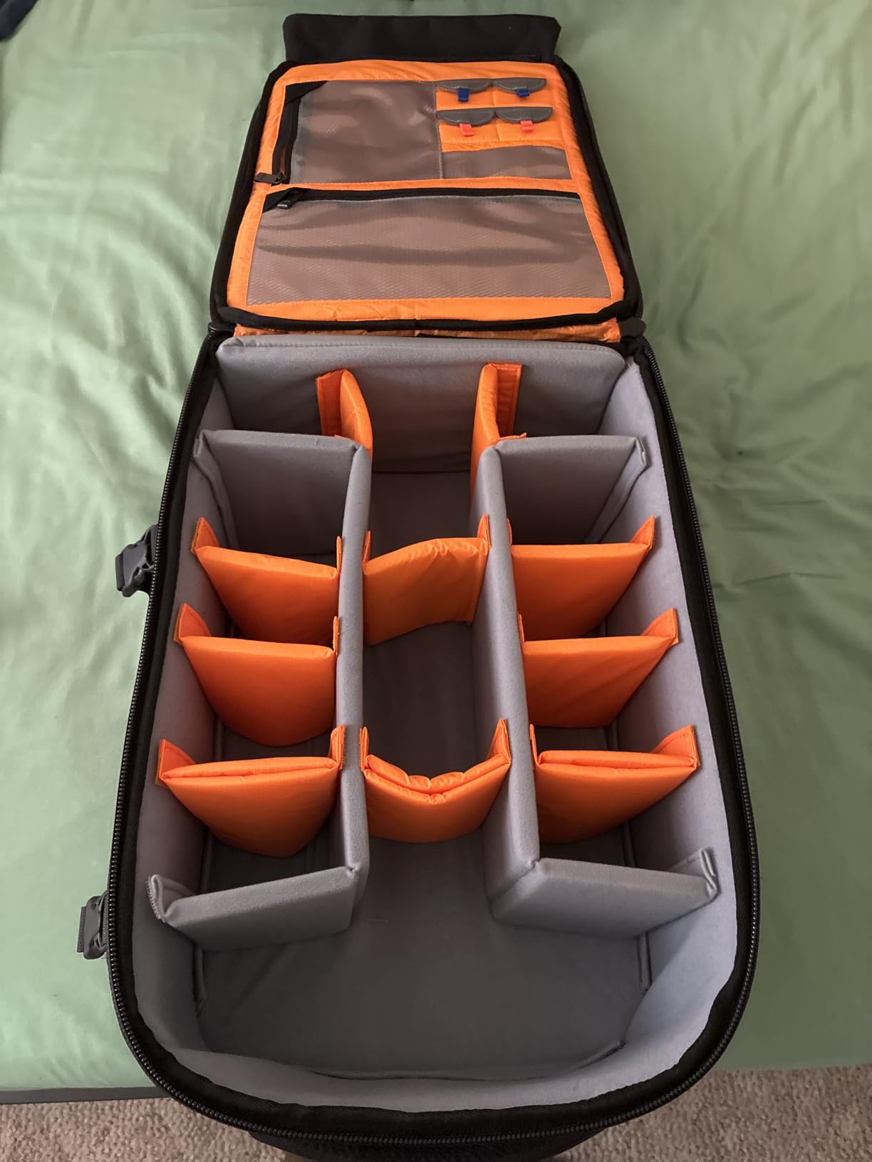 SLINGER 2-in-1 Wheeled Camera Backpack, Rolling Luggage Case with Handle and Anti-Shock Dividers for DSLR Cameras, Lenses, Hoods, Lighting, Tripod customer photo 1