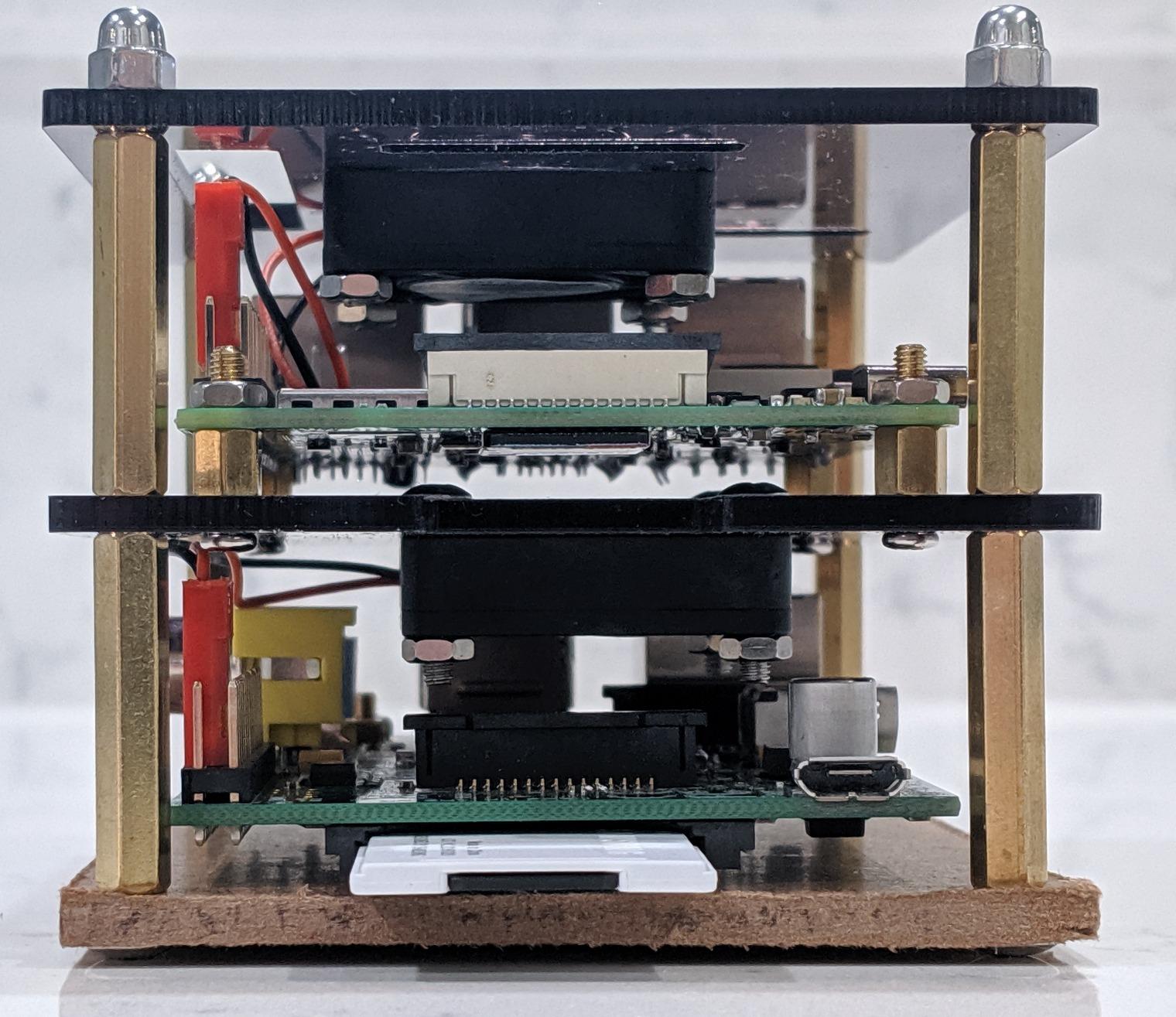 GeeekPi Cluster Case with Cooling Fan and Heatsinks for Raspberry Pi 4B/3B+/3B/2B customer photo 2