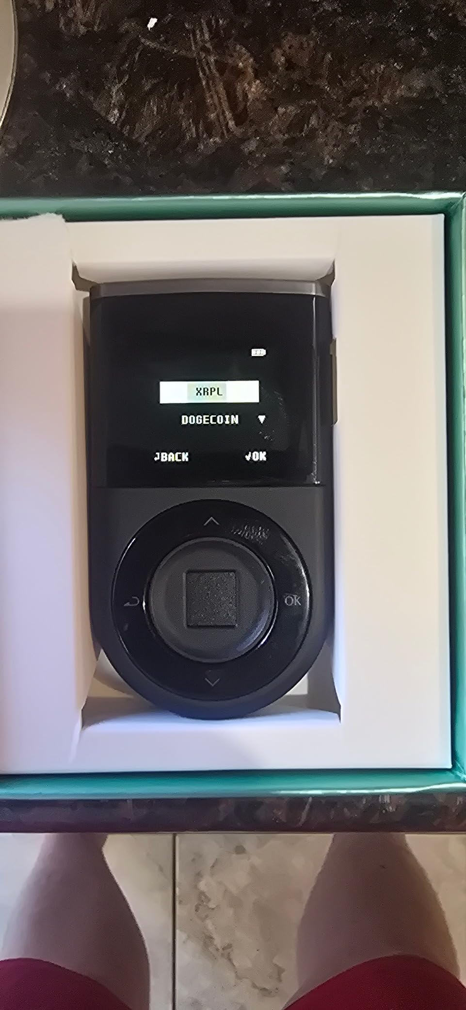 D'CENT Hardware Wallet - Biometric Cold Wallet for Crypto with Fingerprint Authentication | Secure Bluetooth Storage for Bitcoin, Ethereum, XRP, XDC, Solana, Stablecoins & More customer photo 2