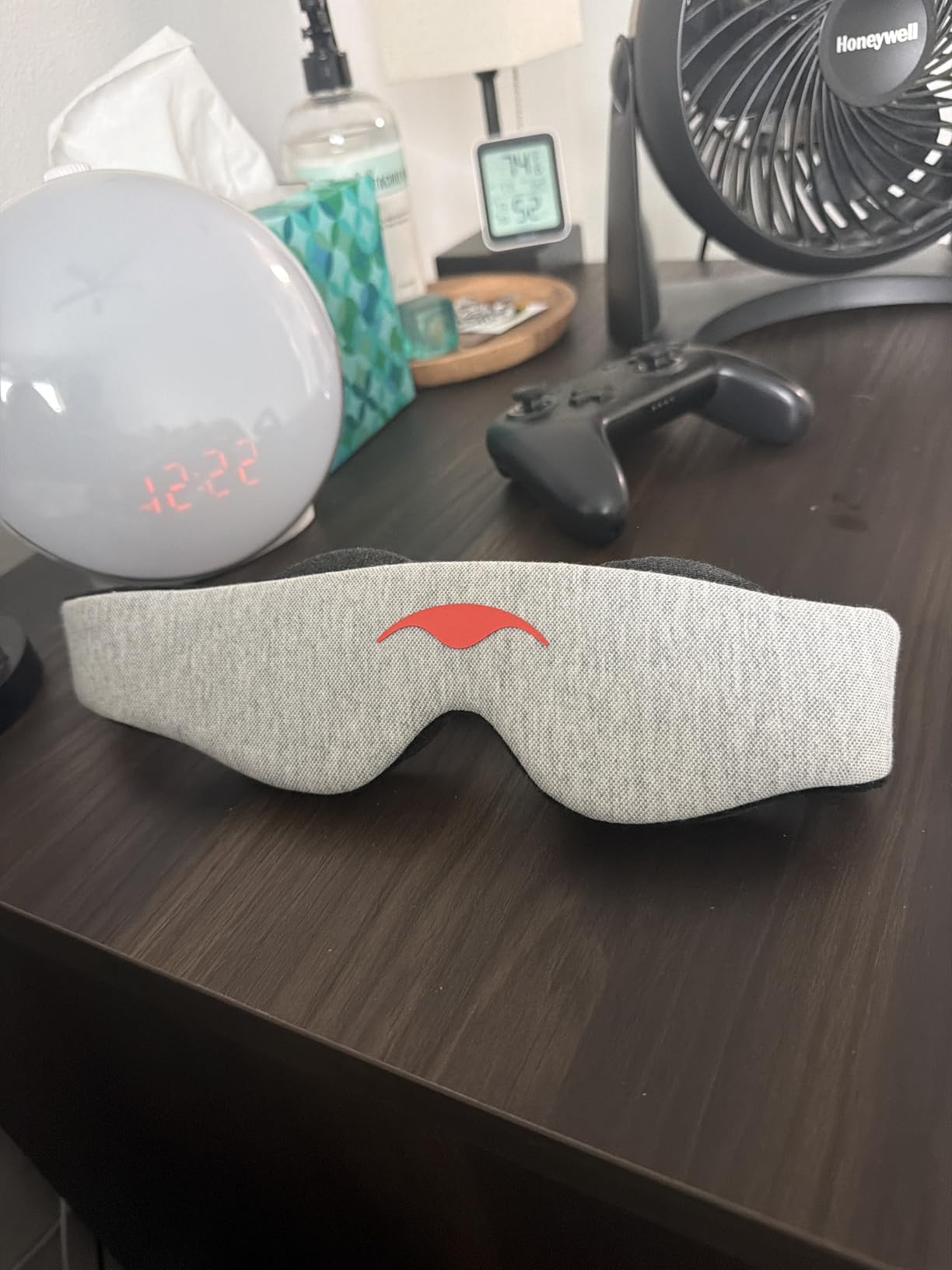 Manta Sleep Mask - 100% Light Blocking, Adjustable Sleeping Mask with Detachable Eye Cups, Ultra Comfortable for Women & Men, Zero Pressure on Lashes, Perfect for Travel/Shift Work customer photo 1