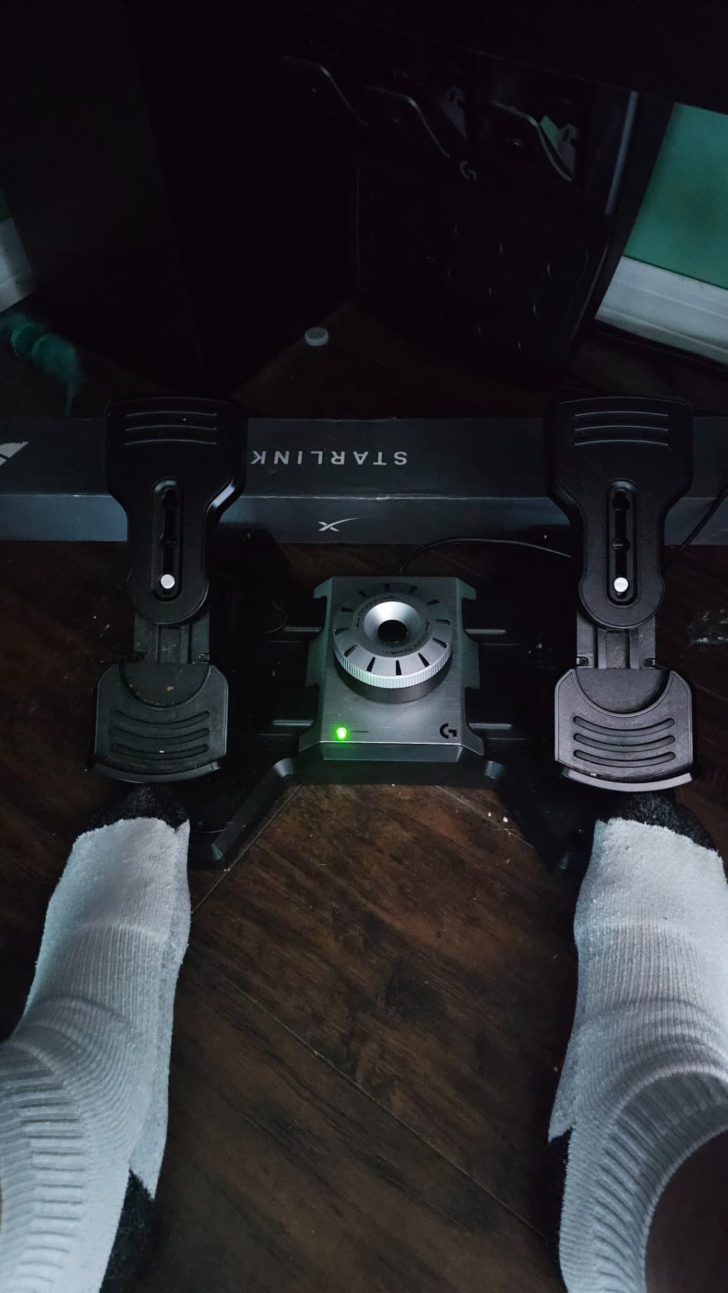 Logitech G Pro Flight Rudder Pedals customer photo 2