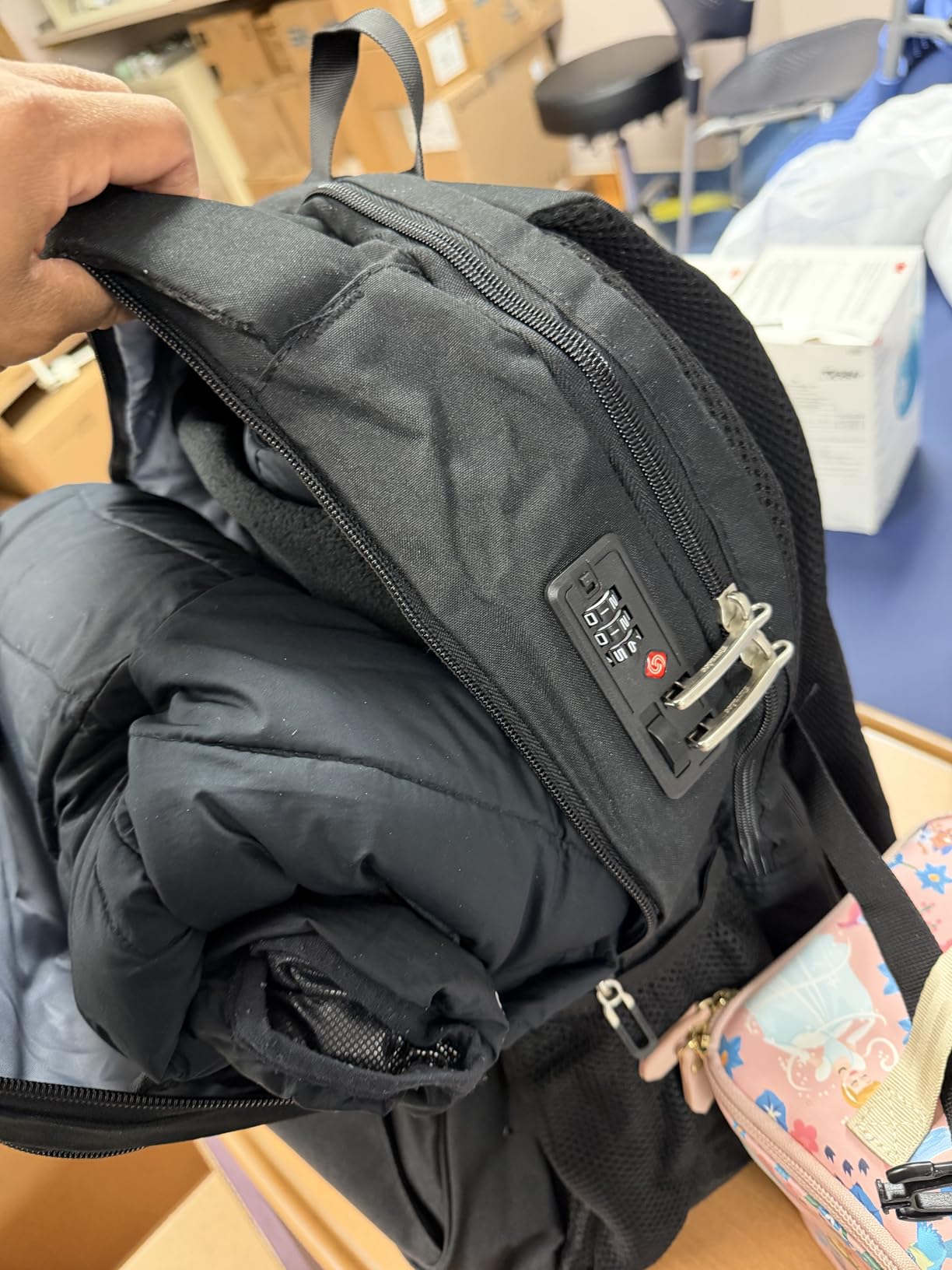 SHRRADOO Anti Theft Laptop Backpack Travel Backpacks with Combination Lock for Women Men High School College Backpack Computer Bag Fits 17 Inch Laptop, Black customer photo 2