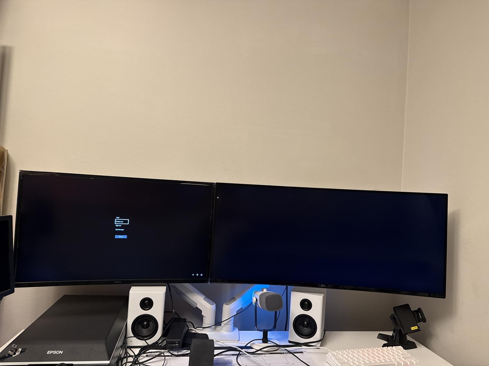 HUANUO FlowLift Dual Monitor Stand, Fully Adjustable Gaming Monitor Desk Mount for 13-32 Computer Screens, Full Motion VESA 75x75/100x100 with C-Clamp & Grommet Base, Each Arm Holds 4.4 to 19.8 lbs customer photo 2