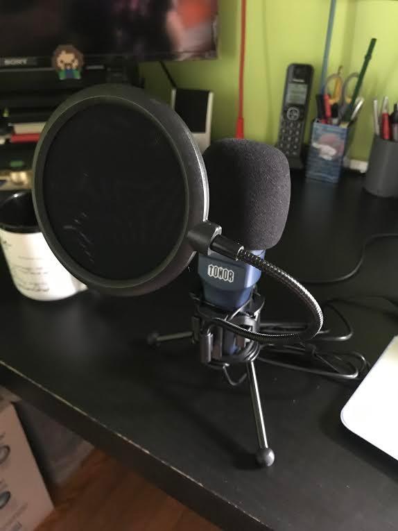 TONOR TC-777 Podcast Microphone, USB Computer Microphone, Cardioid Condenser PC Mic with Tripod Stand and Pop Filter for Podcasting, Streaming, Vocal Recording, Compatible with PC & Laptop, PS4/5 customer photo 1