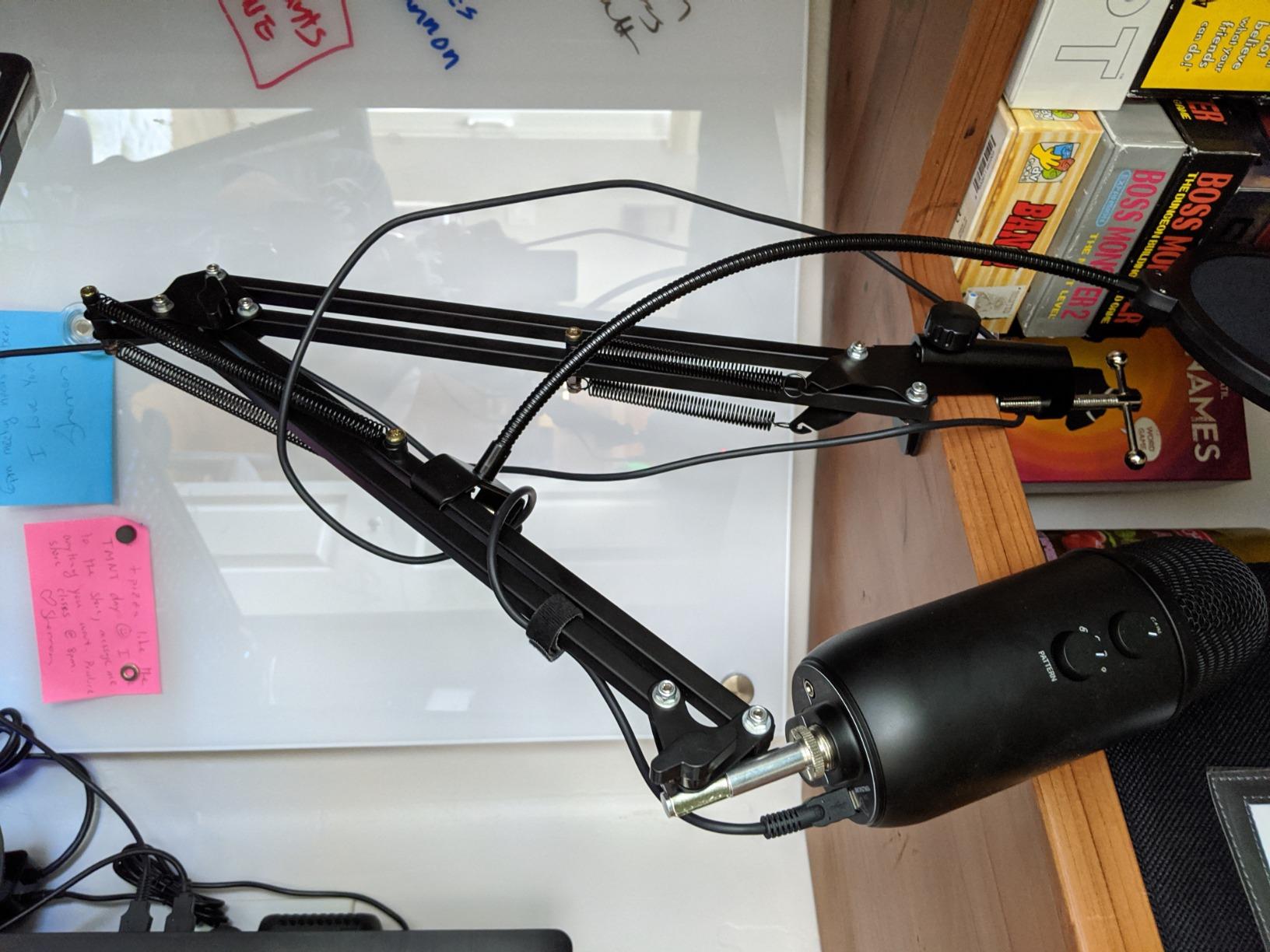 InnoGear Microphone Stand Mic Boom Arm for Blue Yeti HyperX QuadCast S SoloCast Snowball Fifine K669B and other Mic, with Shock Mount Windscreen Pop Filter Mic Clip Holder Cable Ties, Medium customer photo 1