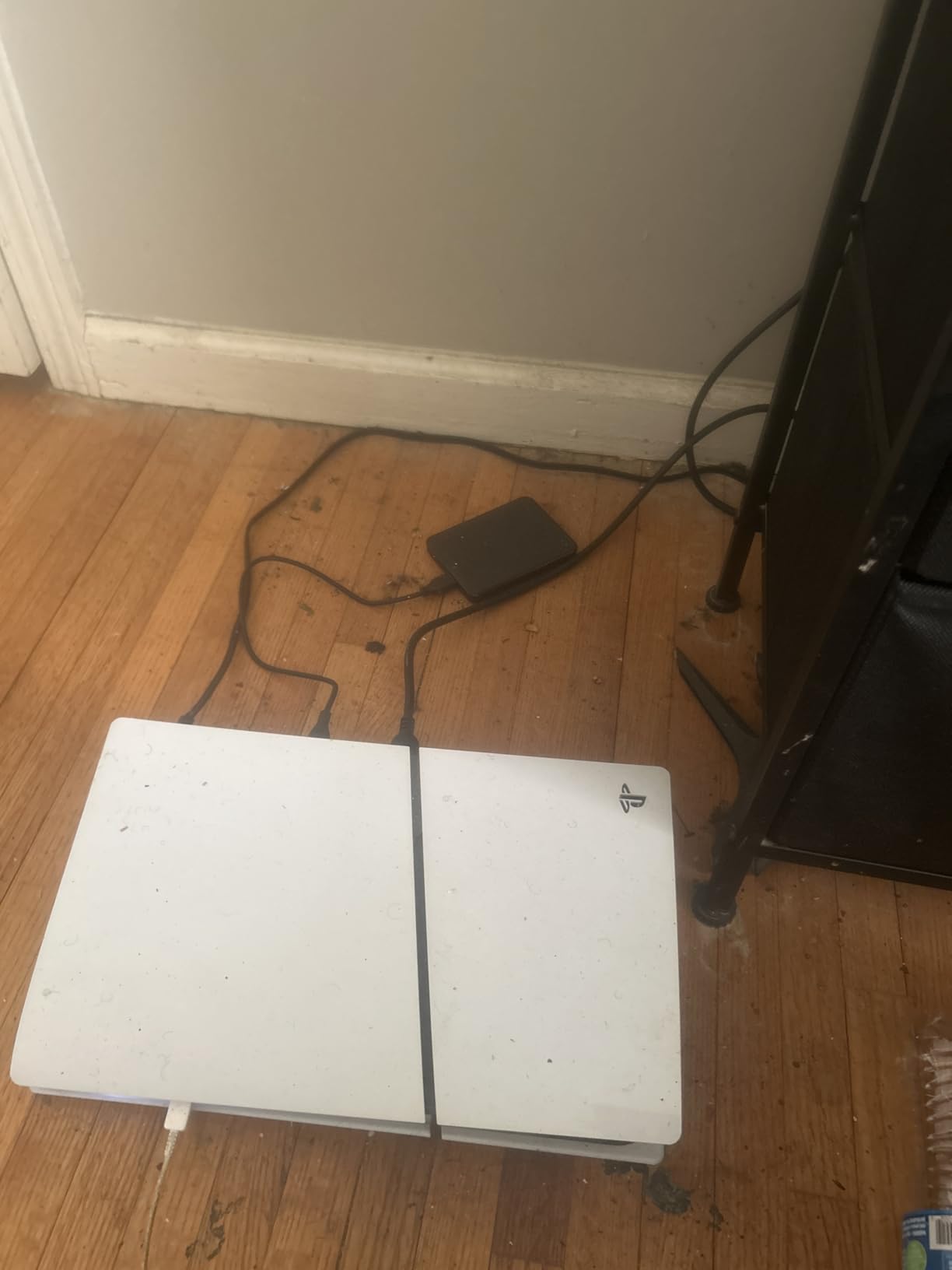 Western Digital WD 5TB Elements Portable External Hard Drive for Windows, USB 3.2 Gen 1/USB 3.0 for PC & Mac customer photo 2