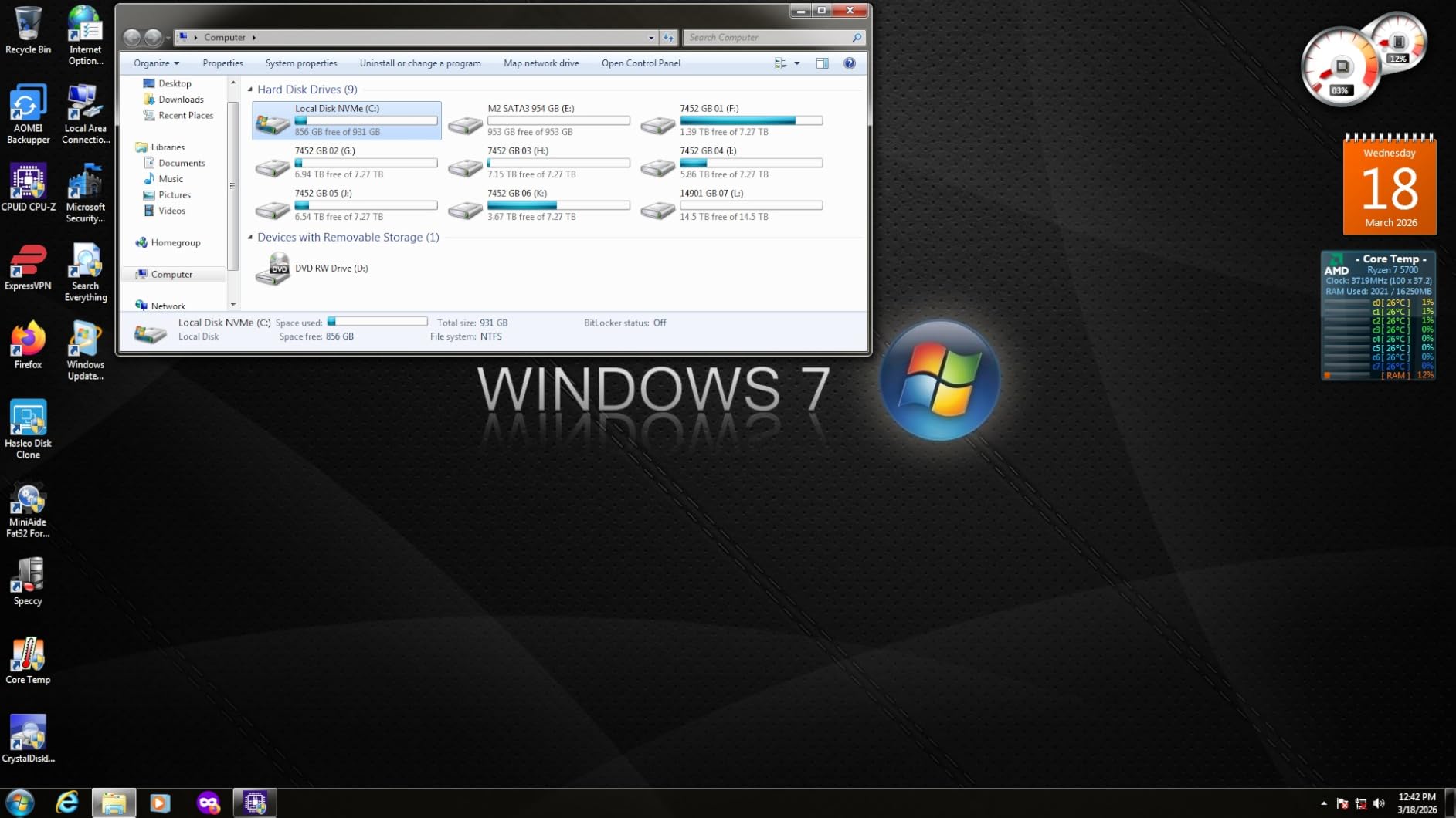 Western Digital 14TB Elements Desktop External Hard Drive, USB 3.0 for plug-and-play storage customer photo 1