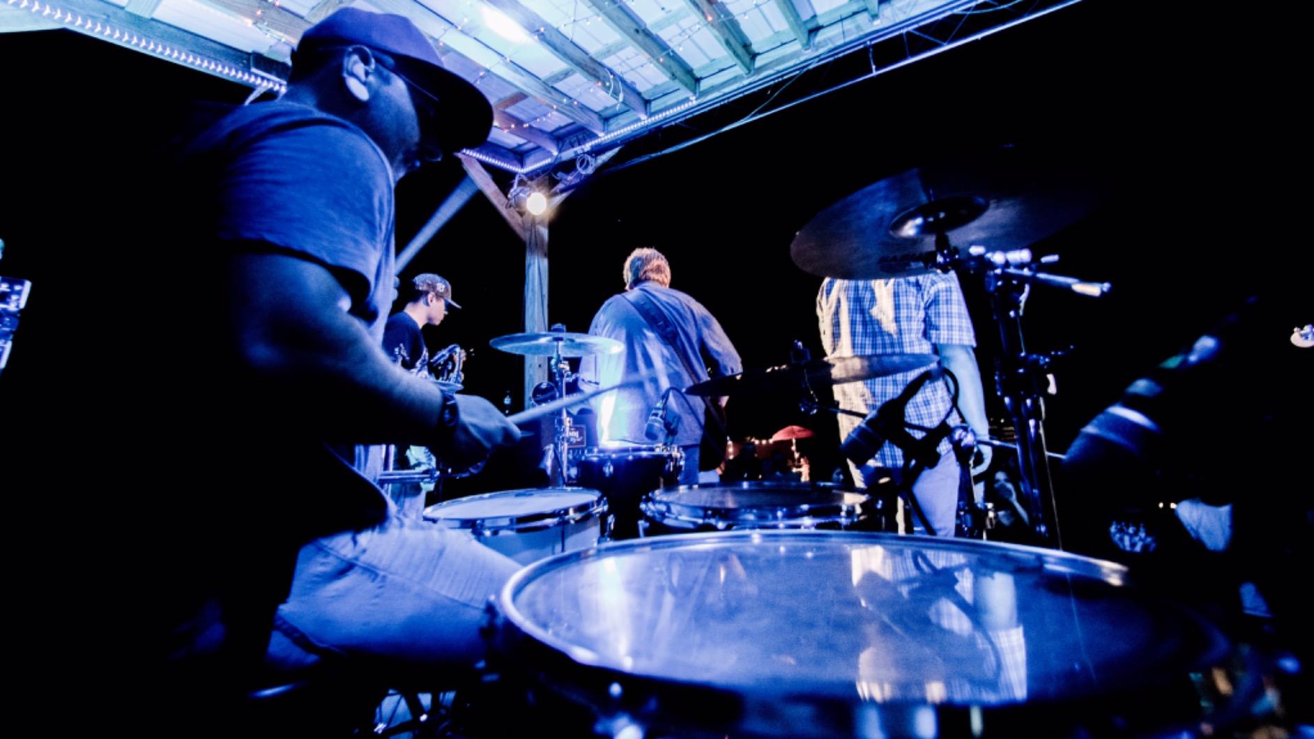 BASN Bmaster Triple Drivers in Ear Monitor Headphone with Two Detachable Cables Fit in Ear Suitable for Audio Engineer, Musician (White) customer photo 2