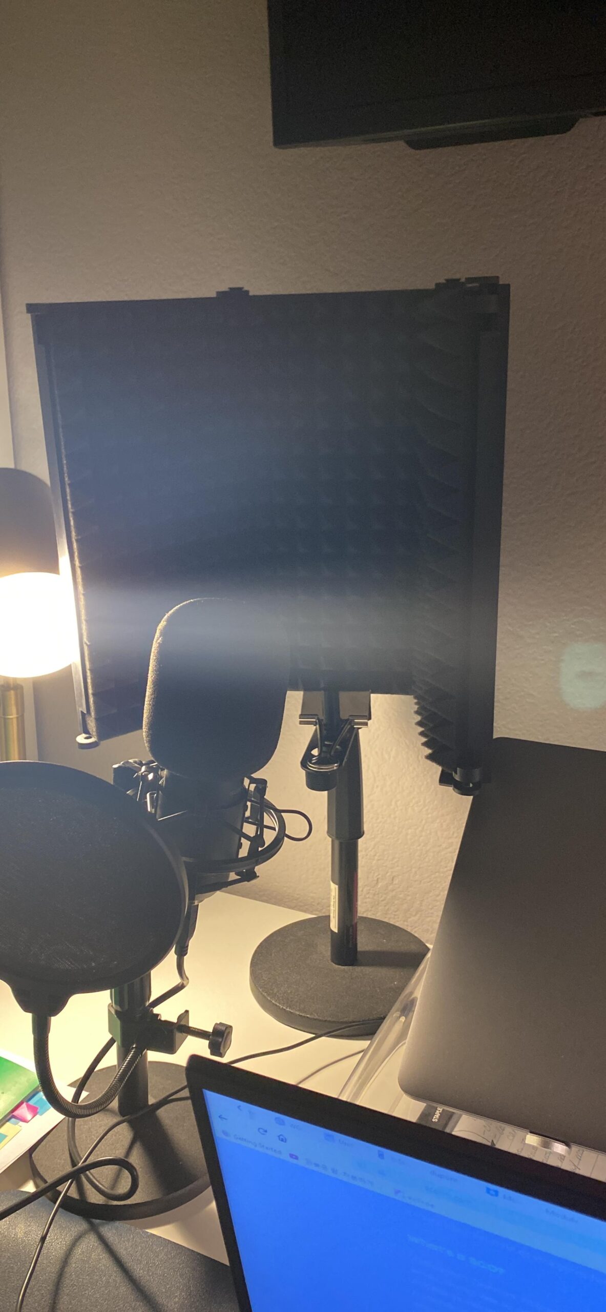 Moukey Microphone Isolation Shield, Foldable Mic Shield with Triple Sound Insulation, Reflection Filter with 3/8