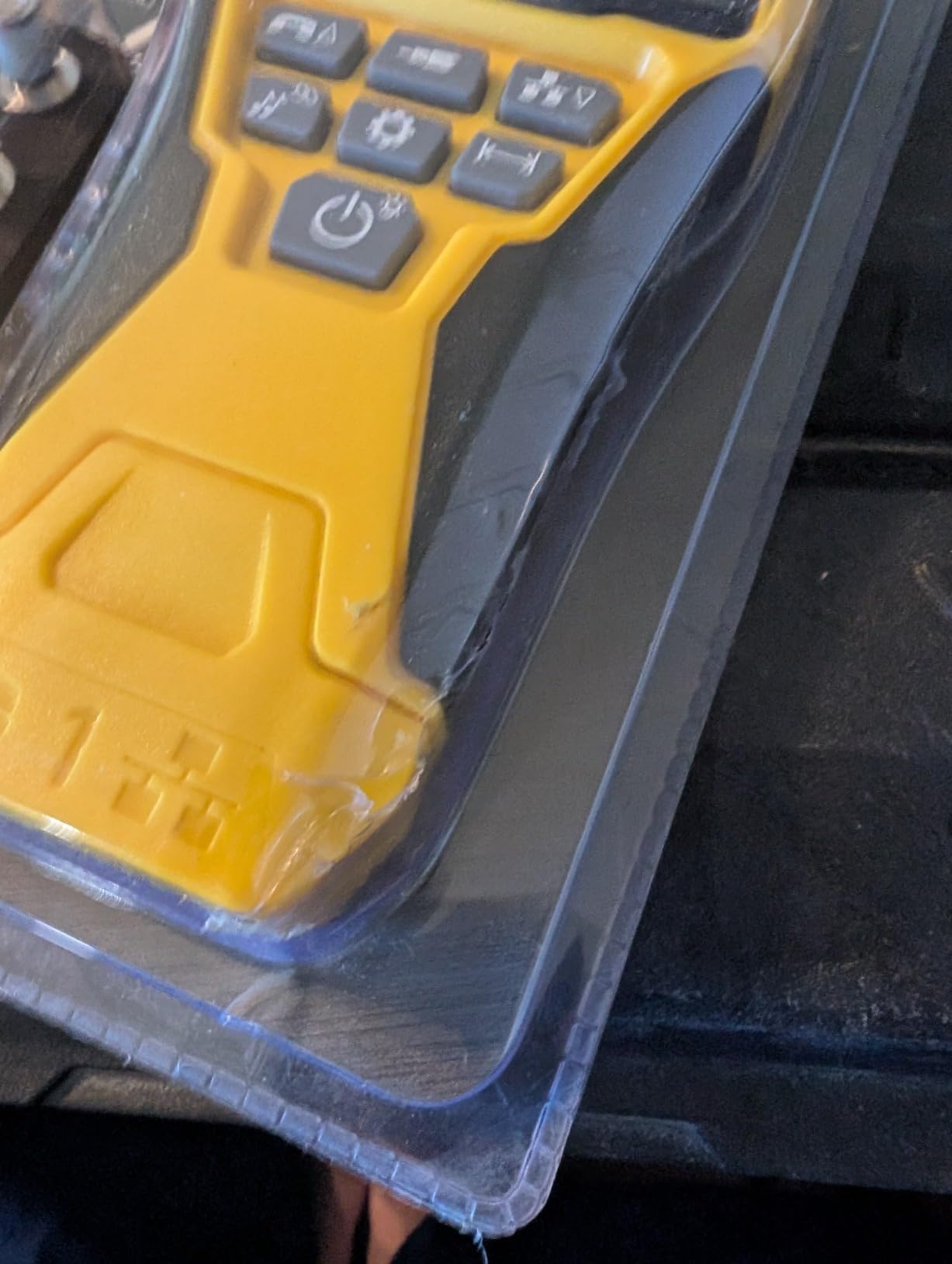 Klein Tools VDV501-851 Cable Tester Kit with Scout Pro 3 for Ethernet / Data, Coax / Video and Phone Cables, 5 Locator Remotes customer photo 1