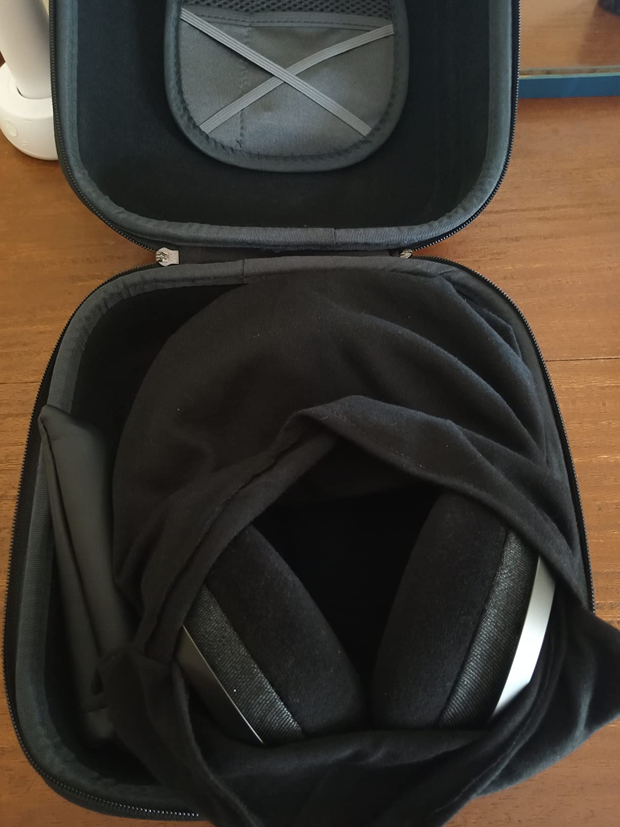 Philips Fidelio X3 Professional Studio Monitor Headphones for Recording & Mixing Wired Over The Ear Open-Back Headphones, Multi-Layer 50mm Diaphragms, Hi-Res Music Studio Headset, Premium Finishing customer photo 2