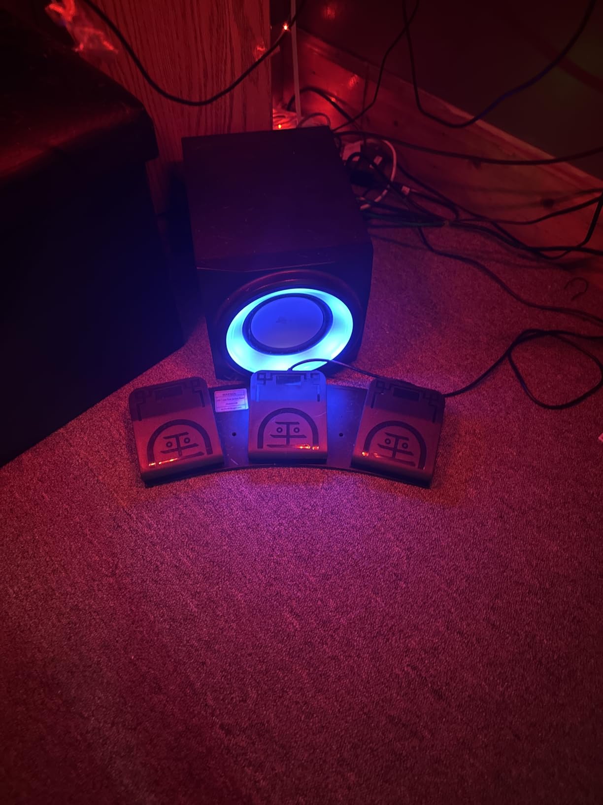 iKKEGOL Upgraded USB Single Foot Pedal Optical Switch Control One Key Program Computer Keyboard Mouse Game Action HID customer photo 1