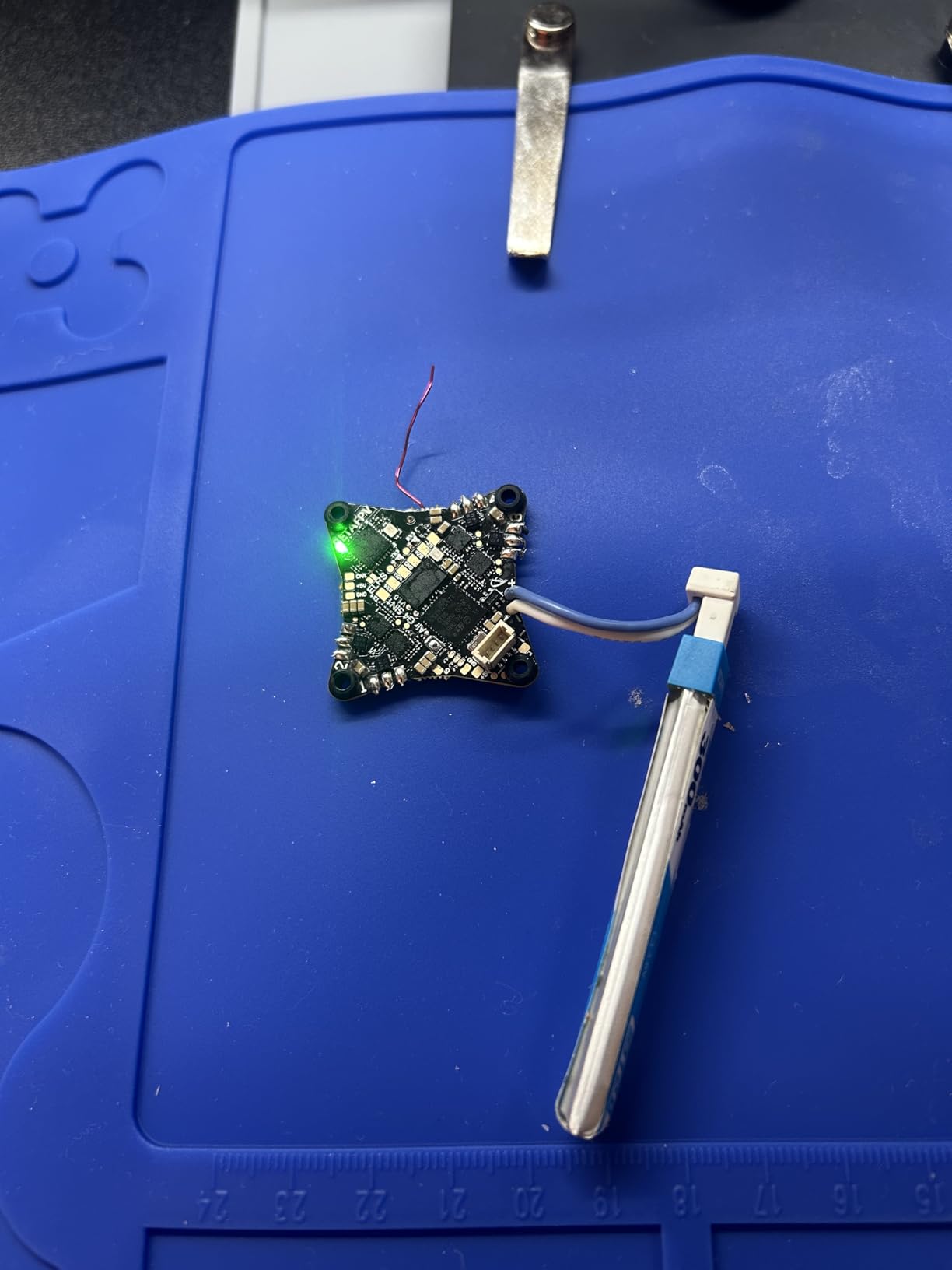 YIHUA 959D Digital Hot Air Rework Station, High Power with 3 Memories, Airflow Efficiency, °F /°C Display, Accurate Temp.(212°F~932°F), Brushed Aluminum Panel & Safety Features customer photo 1