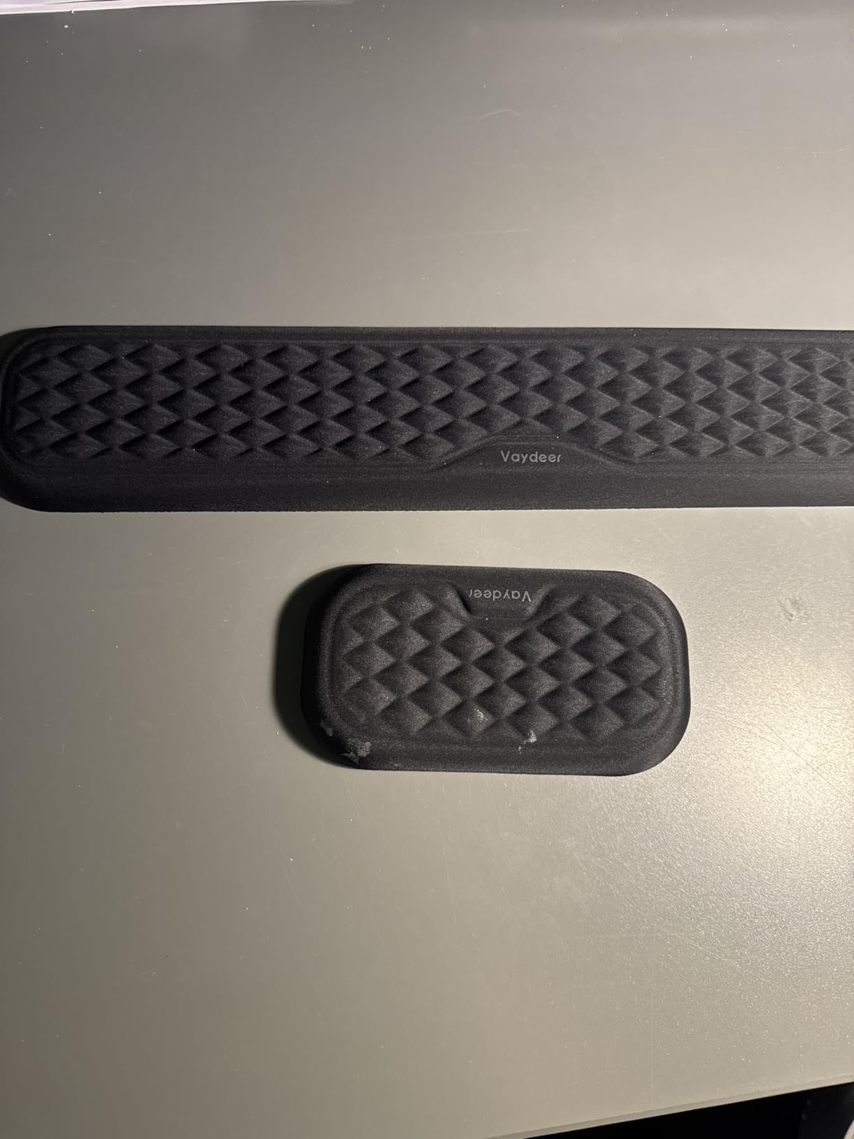 Vaydeer Wrist Rest for Keyboard and Mouse, Computer Ergonomic Wrist Support Pad, Soft Memory Foam Arm Cushion for Desk, Palm Hand Office Laptop Typing customer photo 1