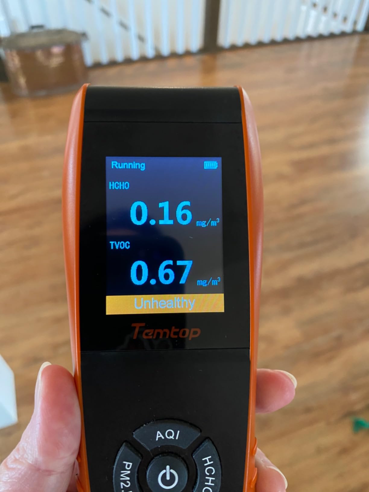 Temtop Air Quality Monitor PM2.5 PM10 Particle Counter, Formaldehyde, Temperature, Humidity, TVOC AQI Tester for Indoor/Outdoor Air Pollution Detection w/Data Export customer photo 2