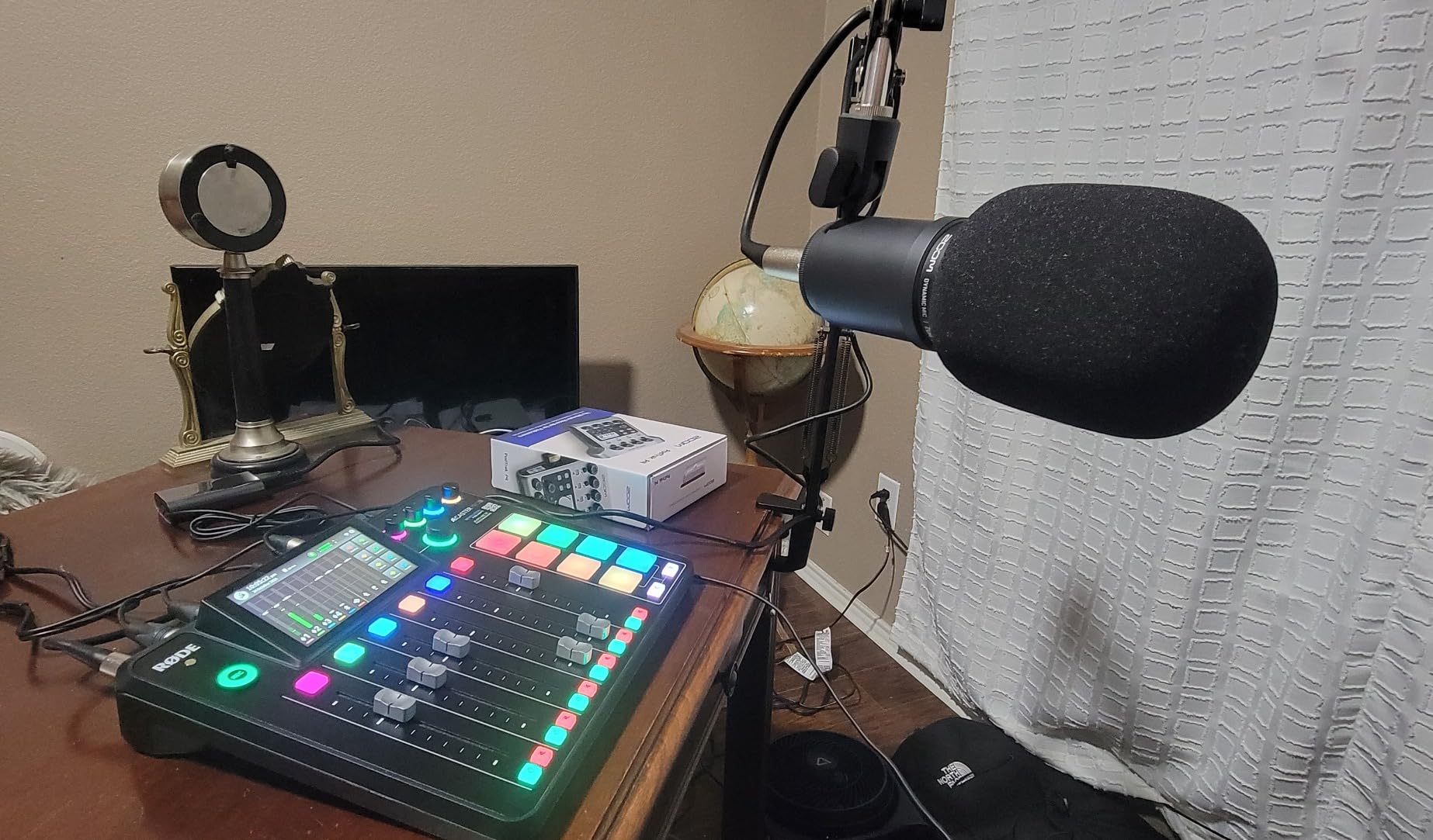 Zoom ZDM-1 Podcast Mic Pack Includes Dynamic Microphone, High-Quality Headphones, Tripod, Windscreen, and XLR Cable customer photo 1