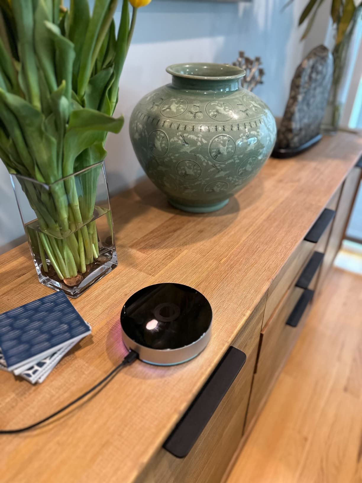 Homey Bridge | Smart Home Hub for Home Automation. Features Z-Wave Plus, Zigbee, Wi-Fi, BLE & Infrared. Compatible with Amazon Alexa & Google Home customer photo 1