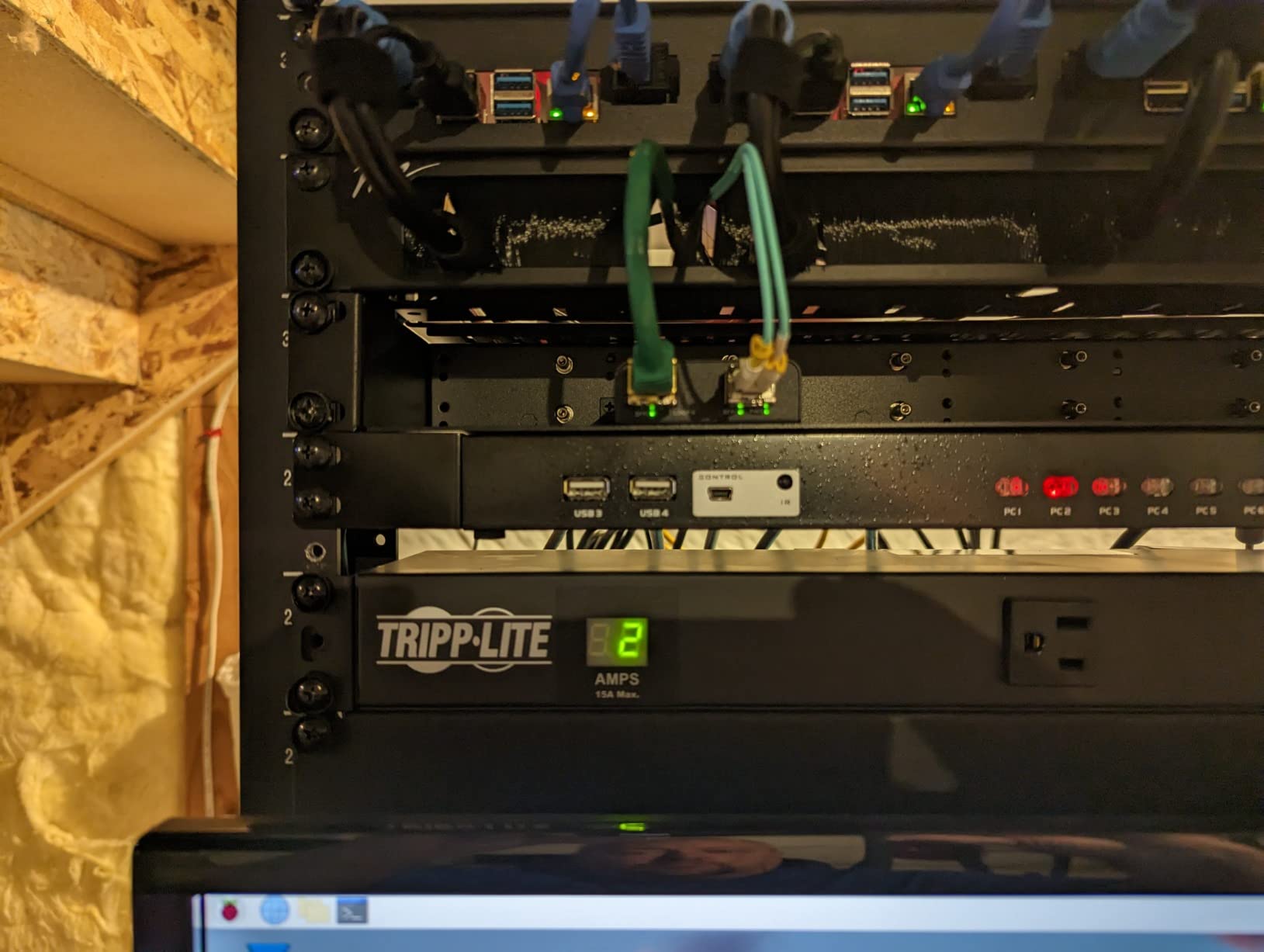 MT-VIKI 8 Port KVM Switch HDMI, 4K@30Hz 1U Rack Mount KVM Switch w/IR Remote & Wire-Desktop Controller & 8 HDMI KVM Cables & Rack Ears & Power Adapter customer photo 2